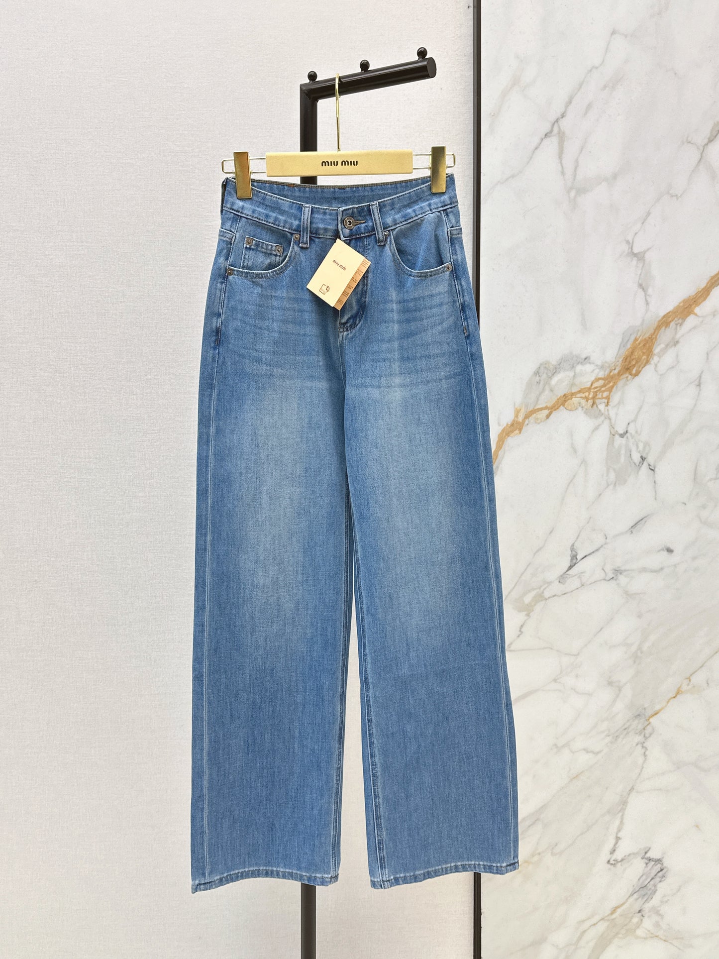 26SS NEW Fashionable straight jeans