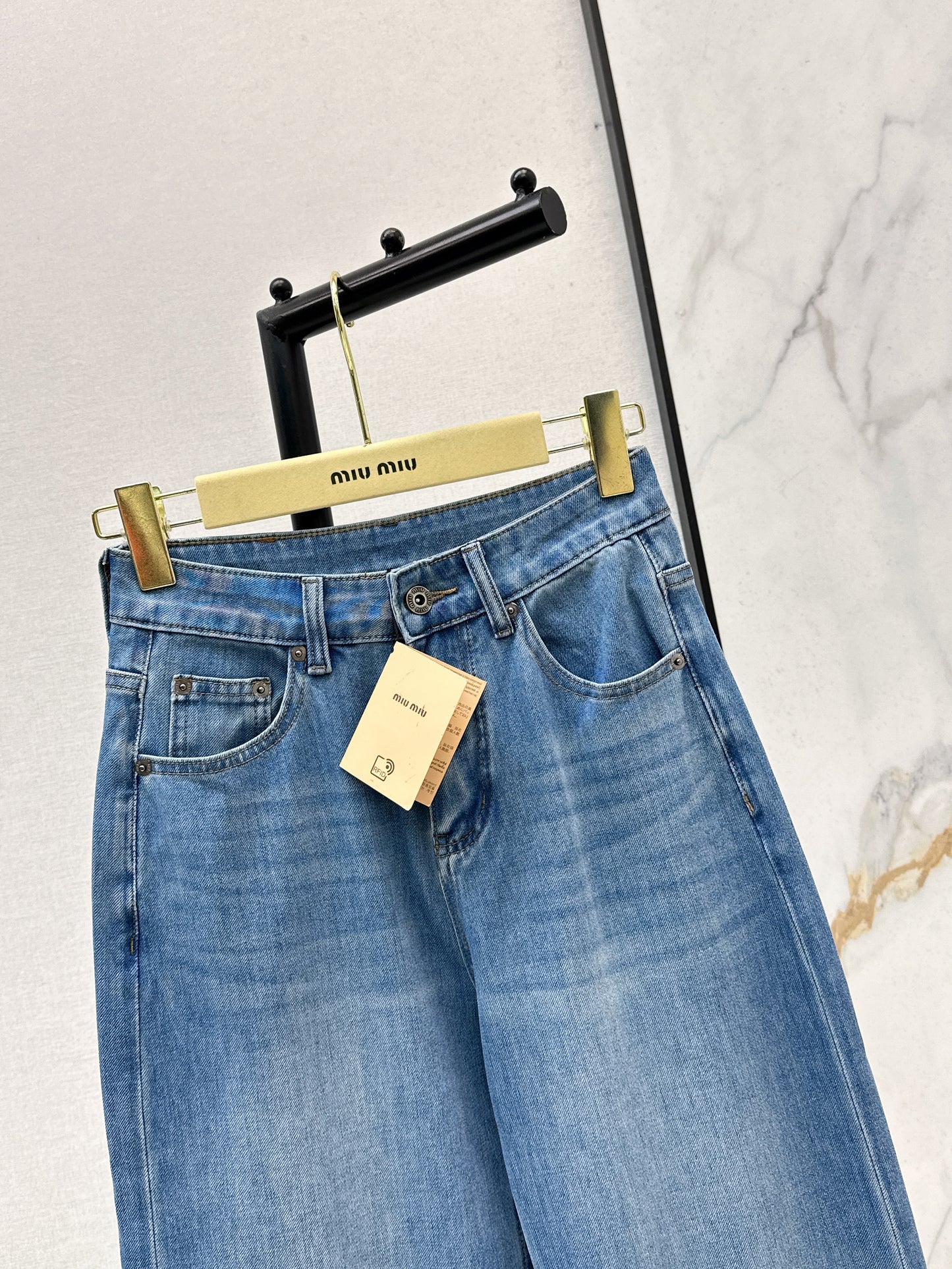 26SS NEW Fashionable straight jeans