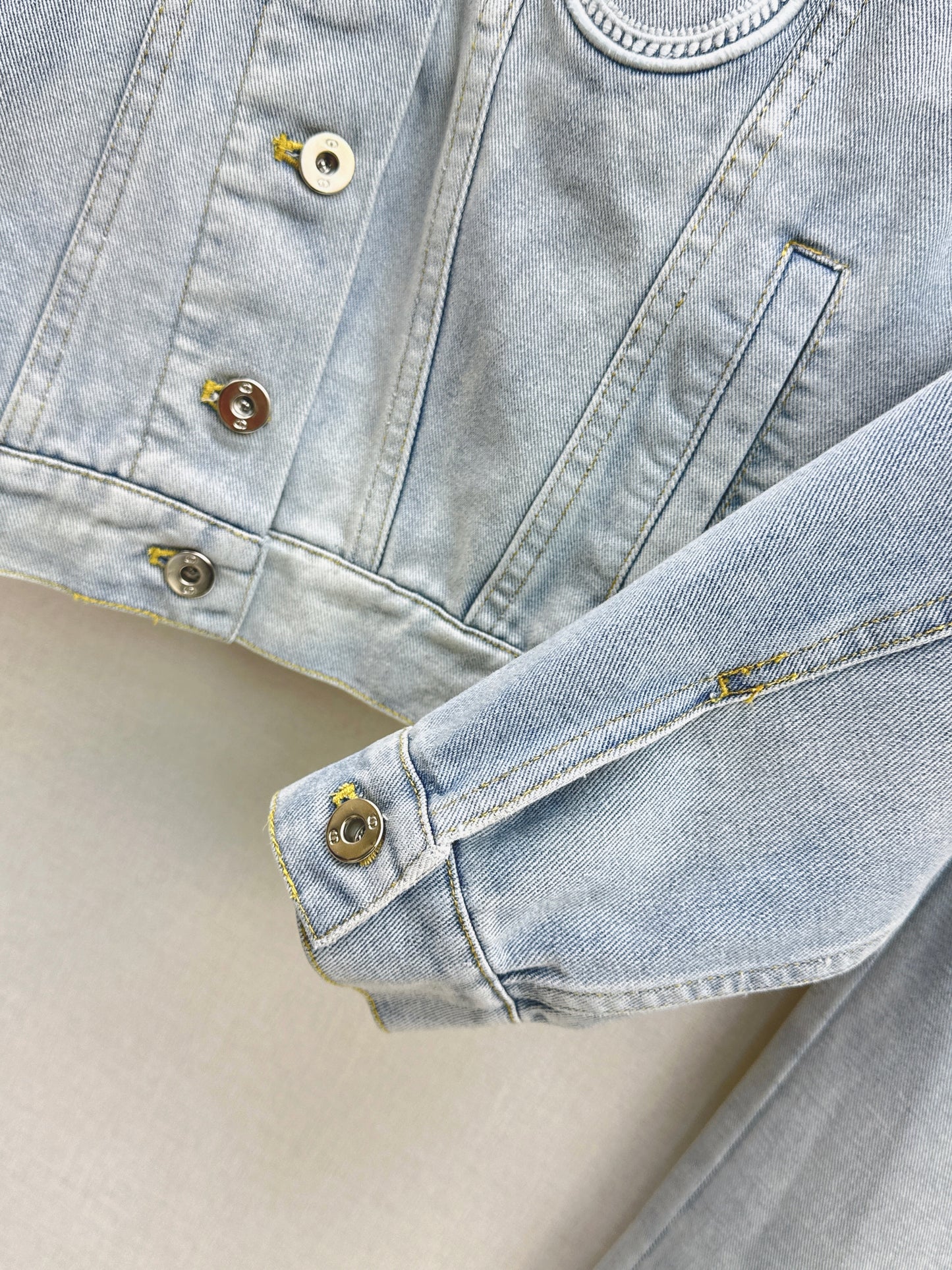 26SS NEW Distressed washed ink white denim jacket