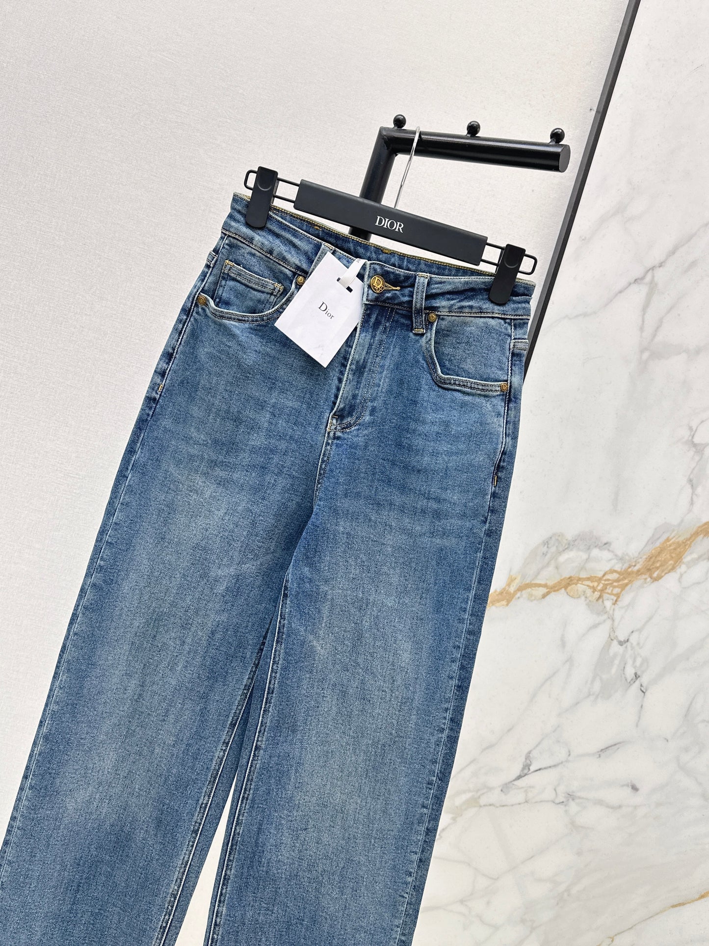 26SS NEUE Straight Jeans