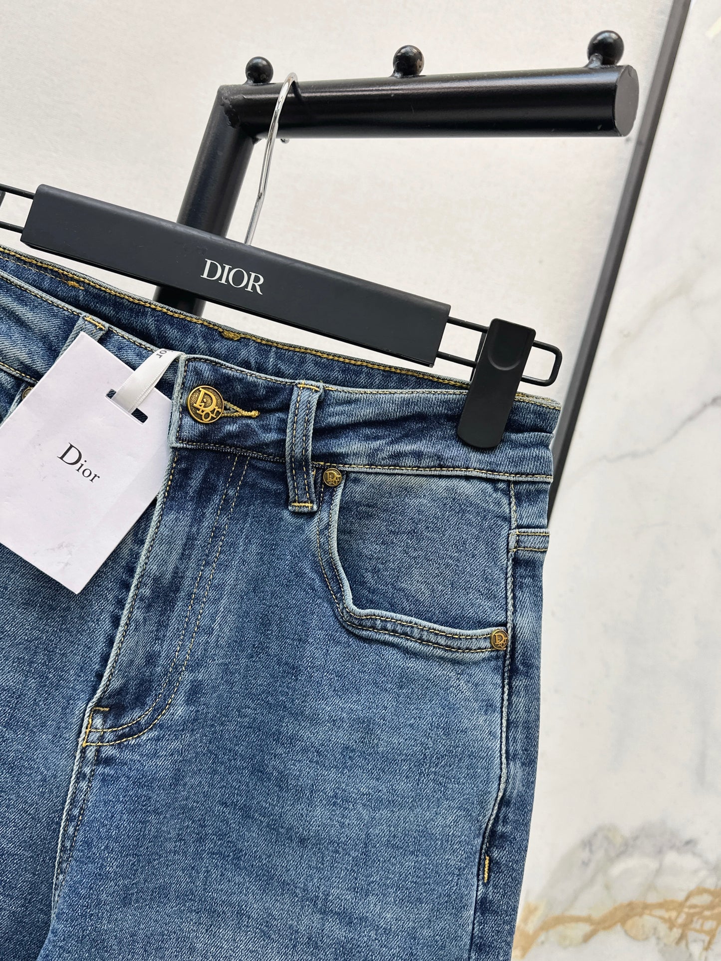 26SS NEUE Straight Jeans