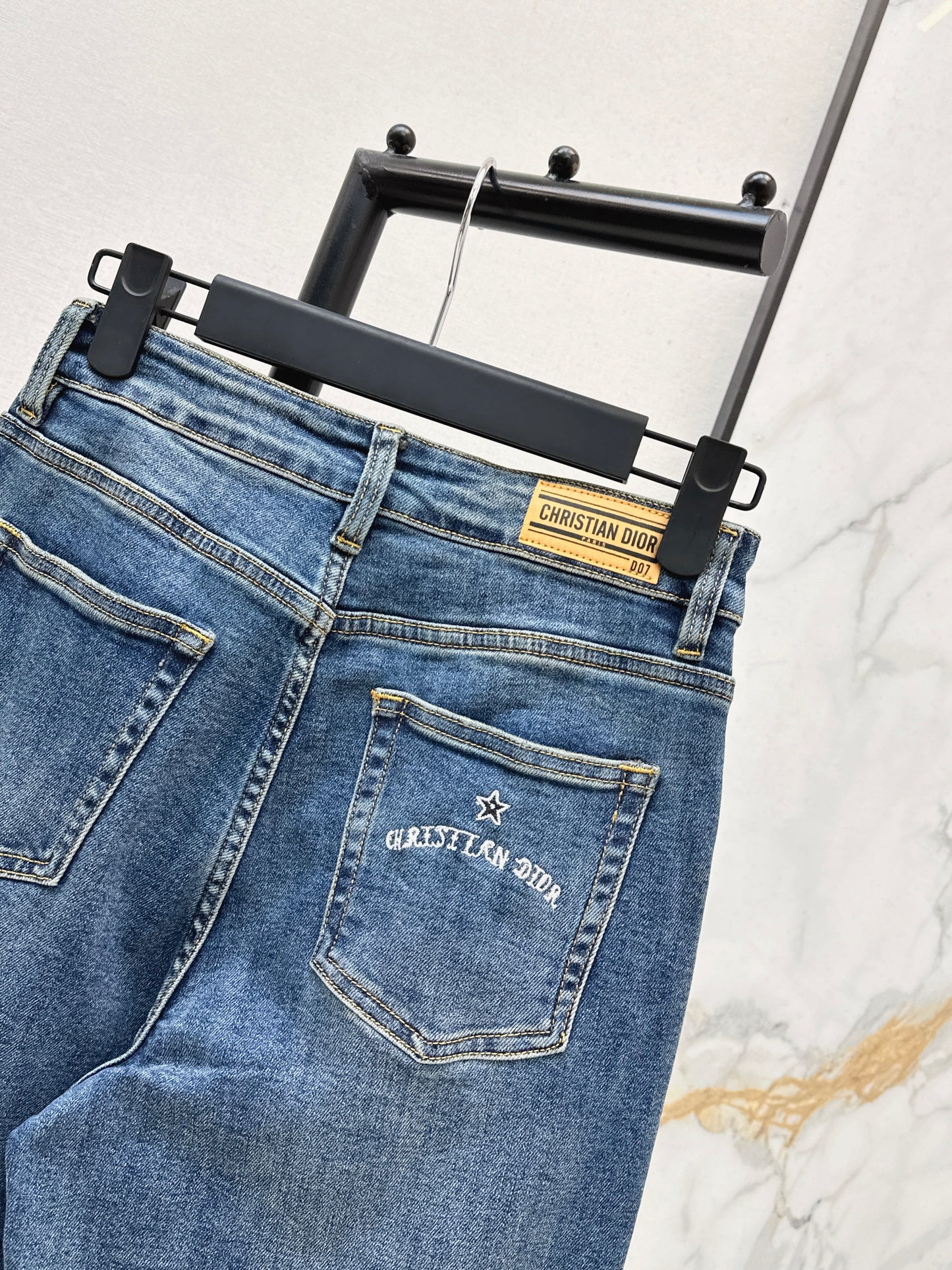 26SS NEUE Straight Jeans