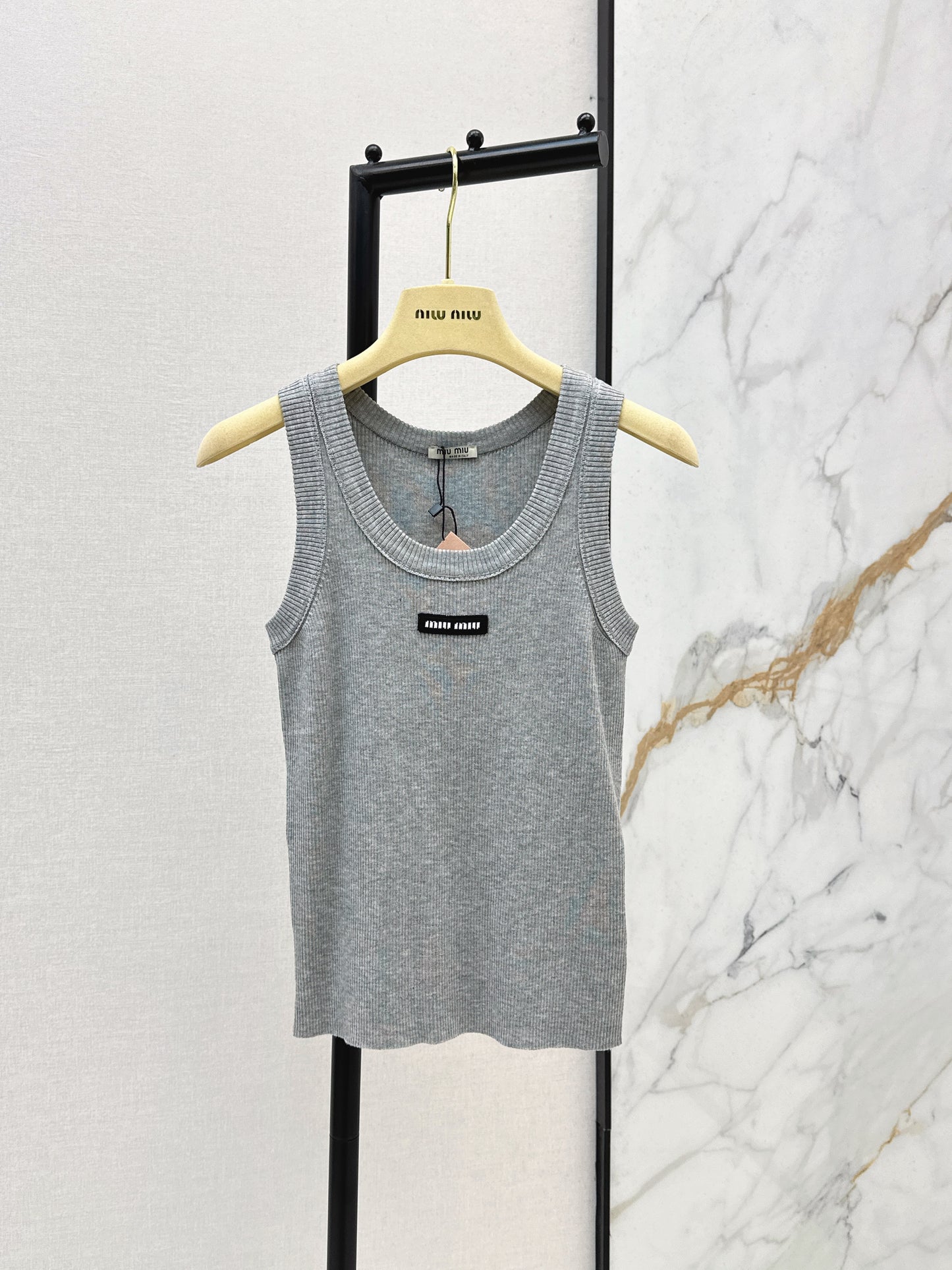 26SS NEW Logo-embellished sleeveless tank top