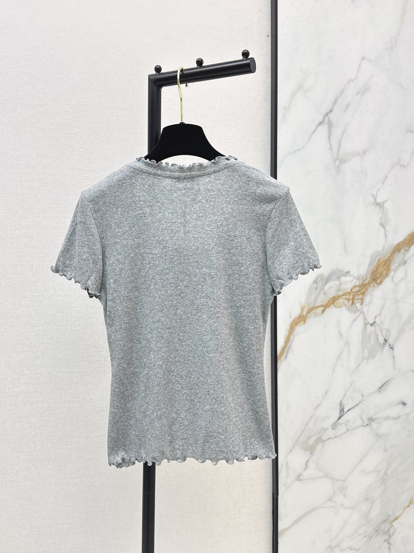 26SS NEW Classic logo beaded wavy edge U-neck T-shirt