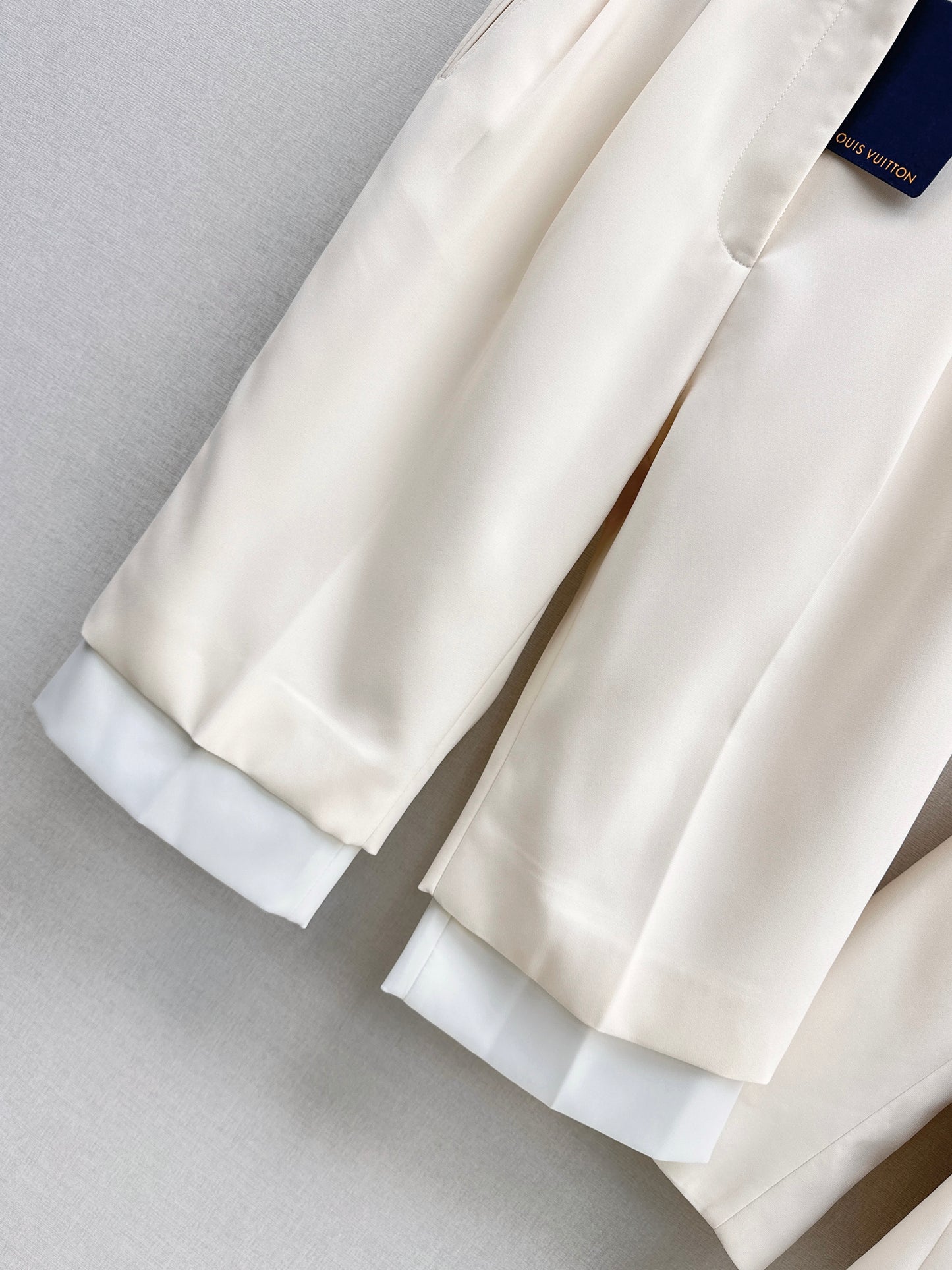 26SS NEW Simple and elegant suit