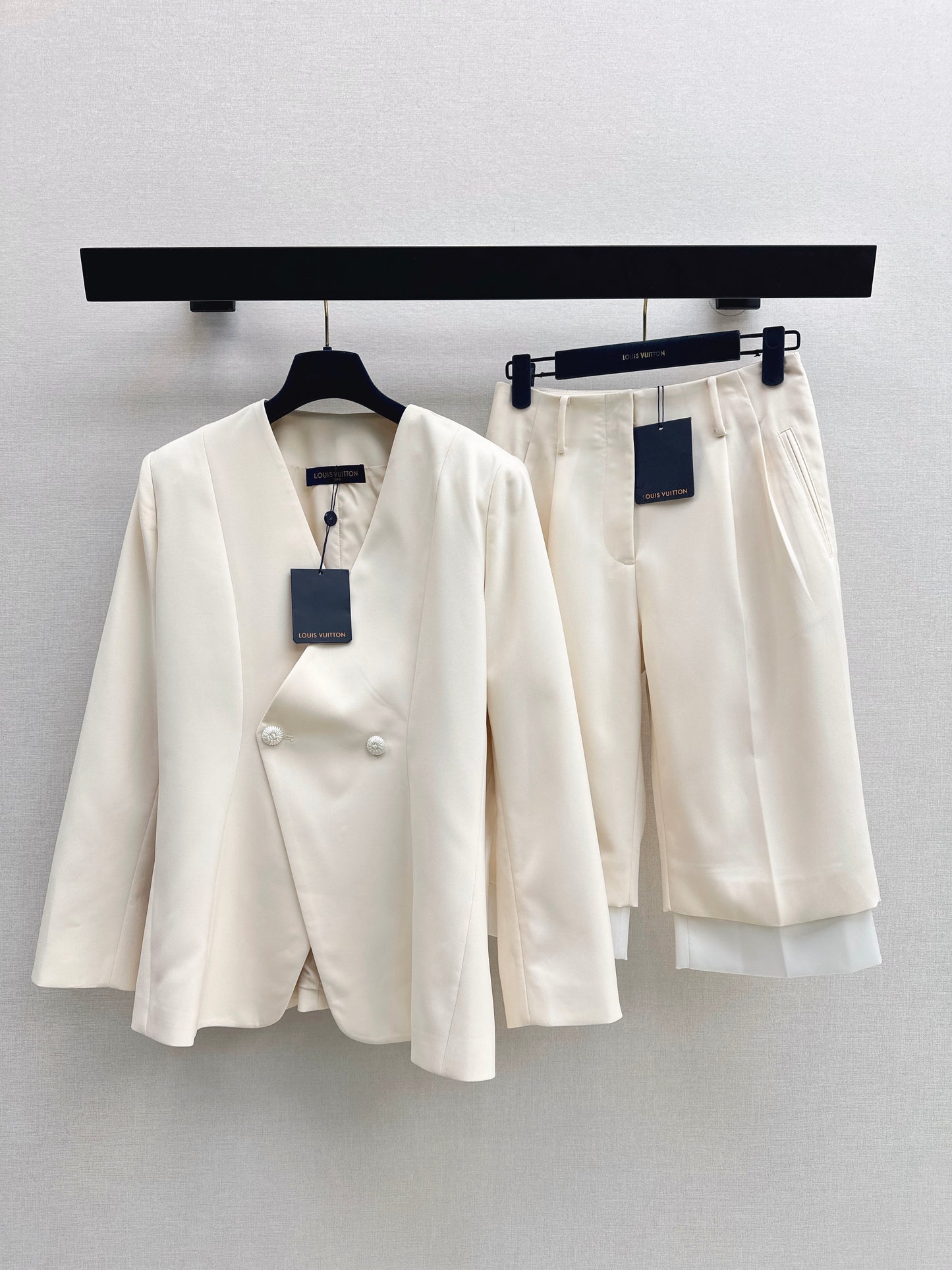 26SS NEW Simple and elegant suit
