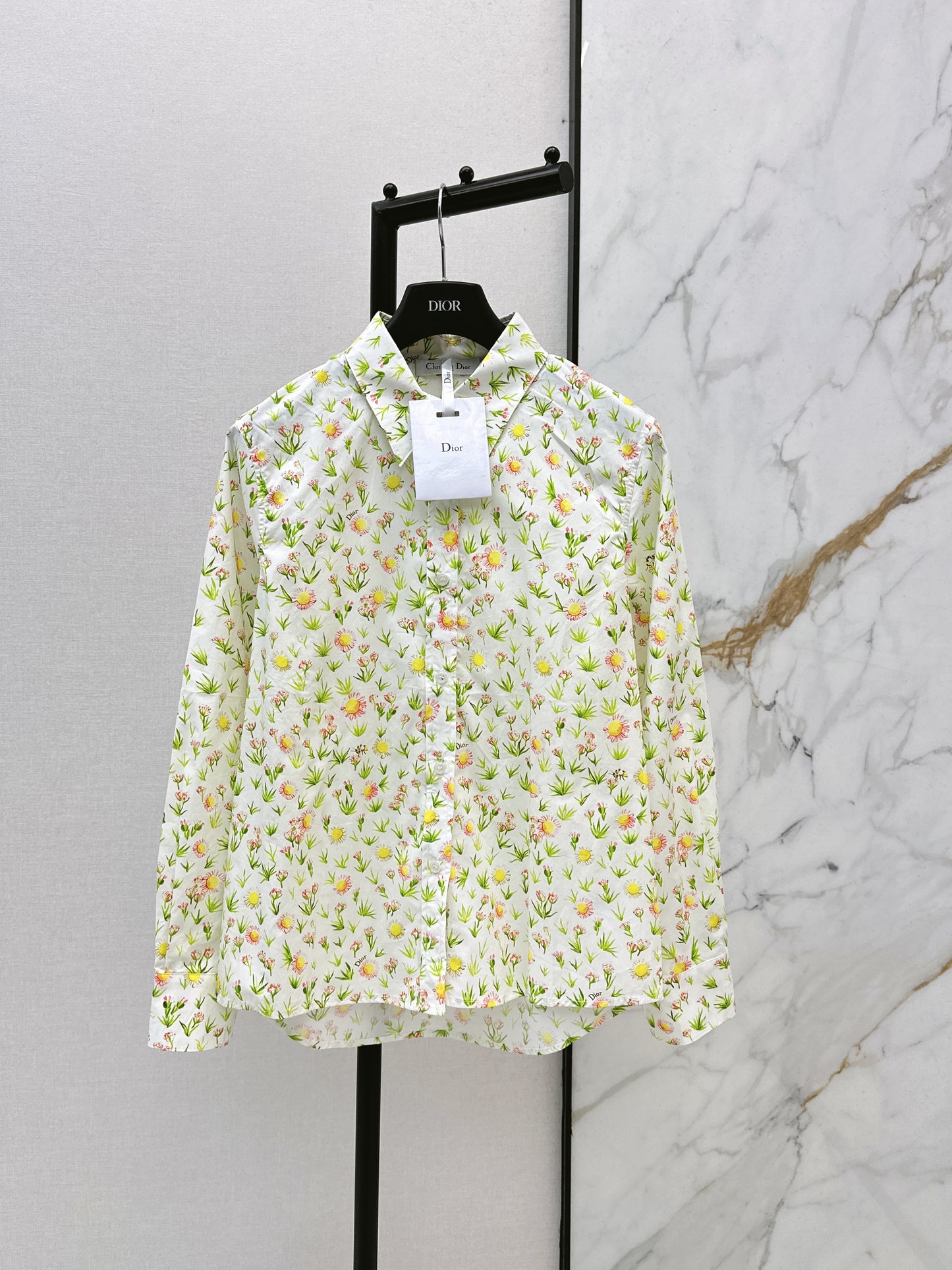 26SS NEUES grafisches Print-Shirt