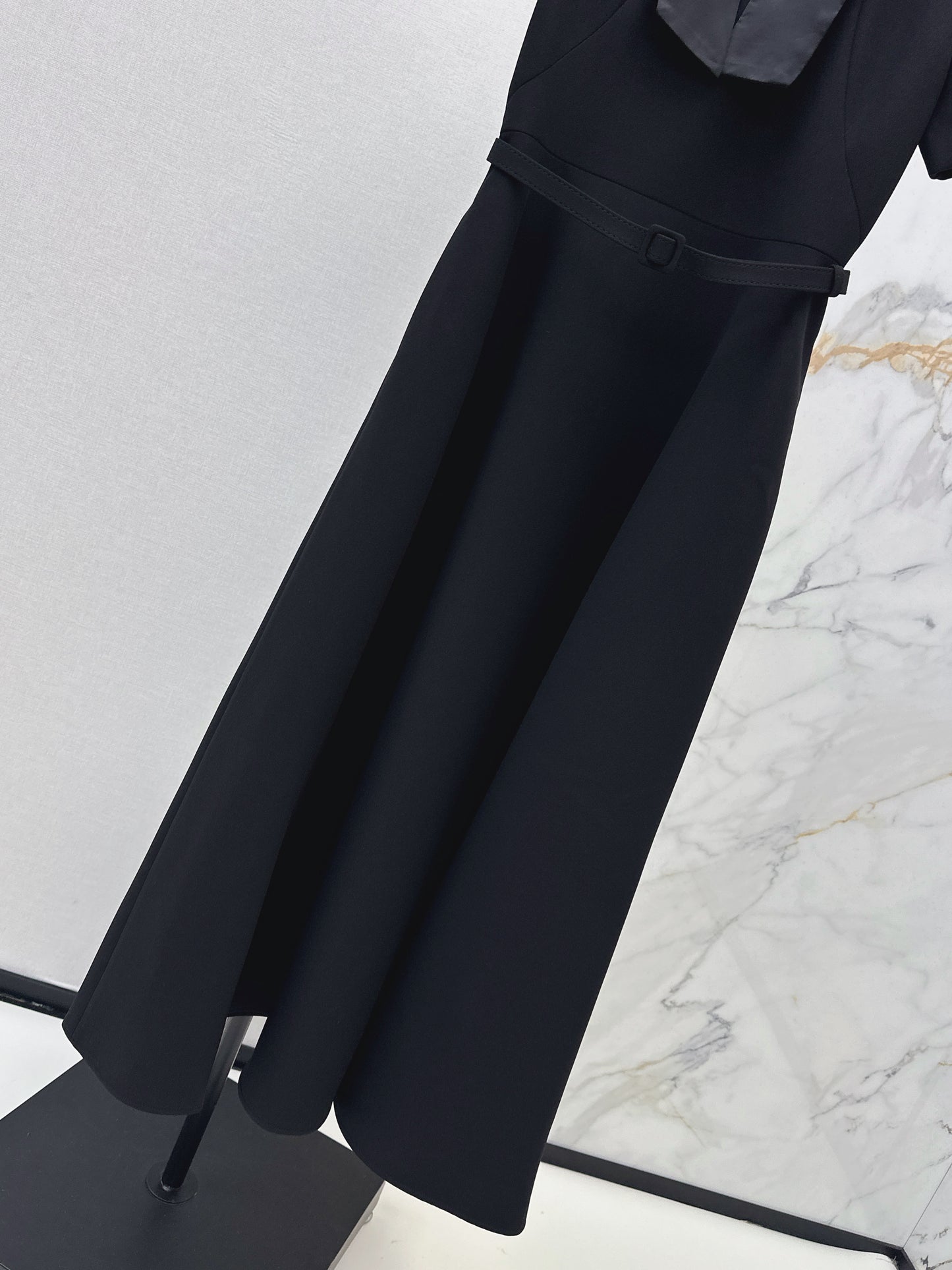26SS NEW Bow embellished long dress