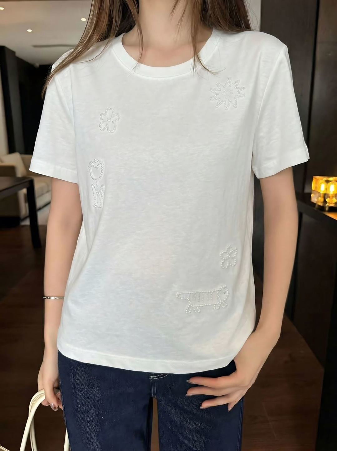 26SS NEUES Besticktes Perlen-T-Shirt mit kurzen Ärmeln