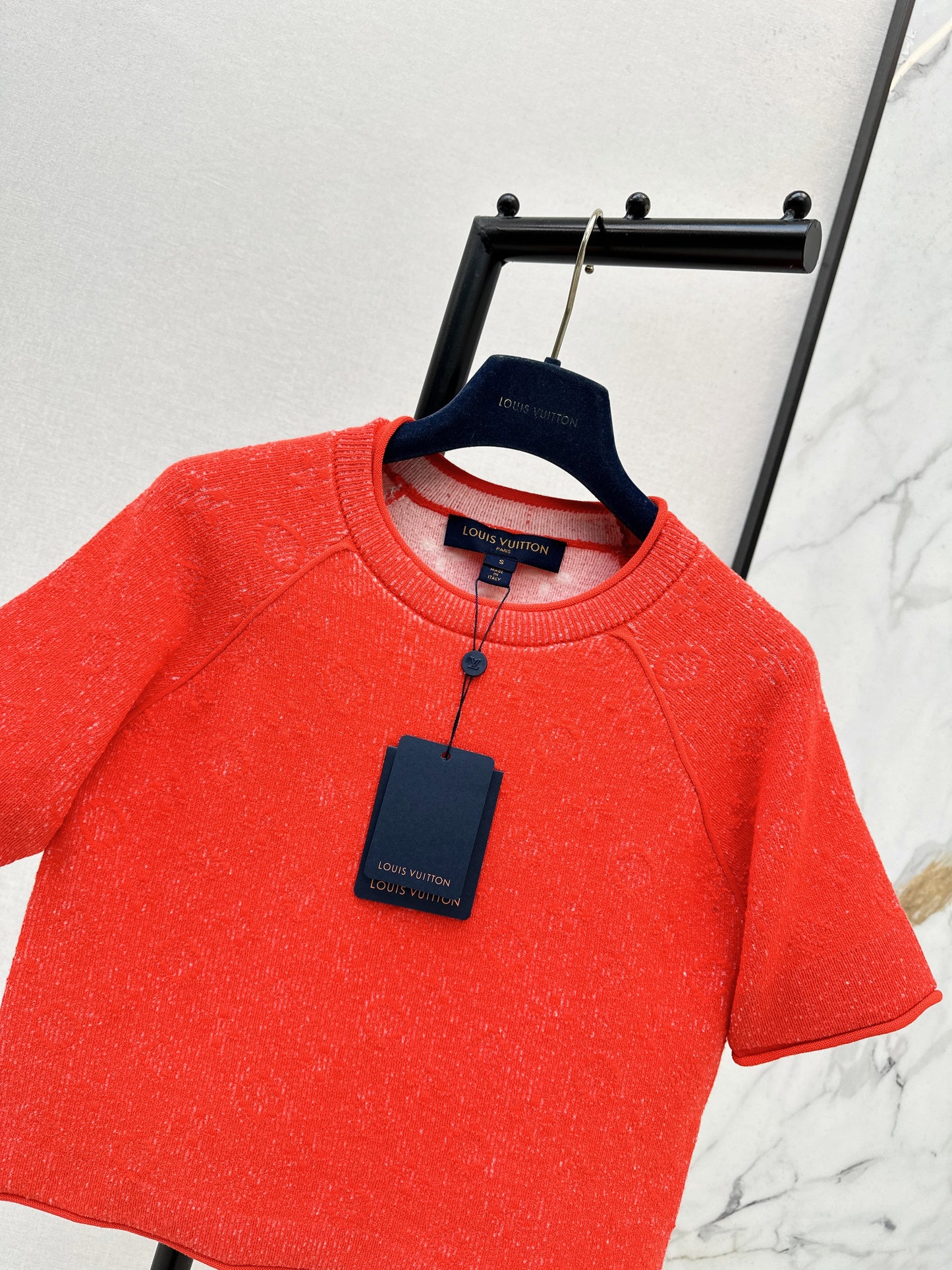 26SS NEUER MONOGRAM Doppelstrick Logo Kurzarmpullover