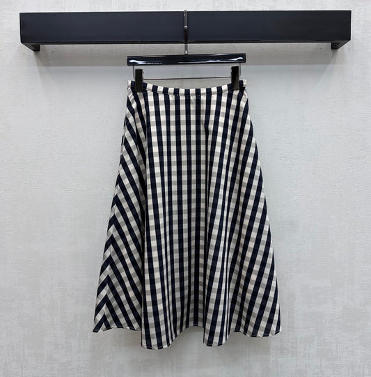 26SS NEW Plaid pleated skirt