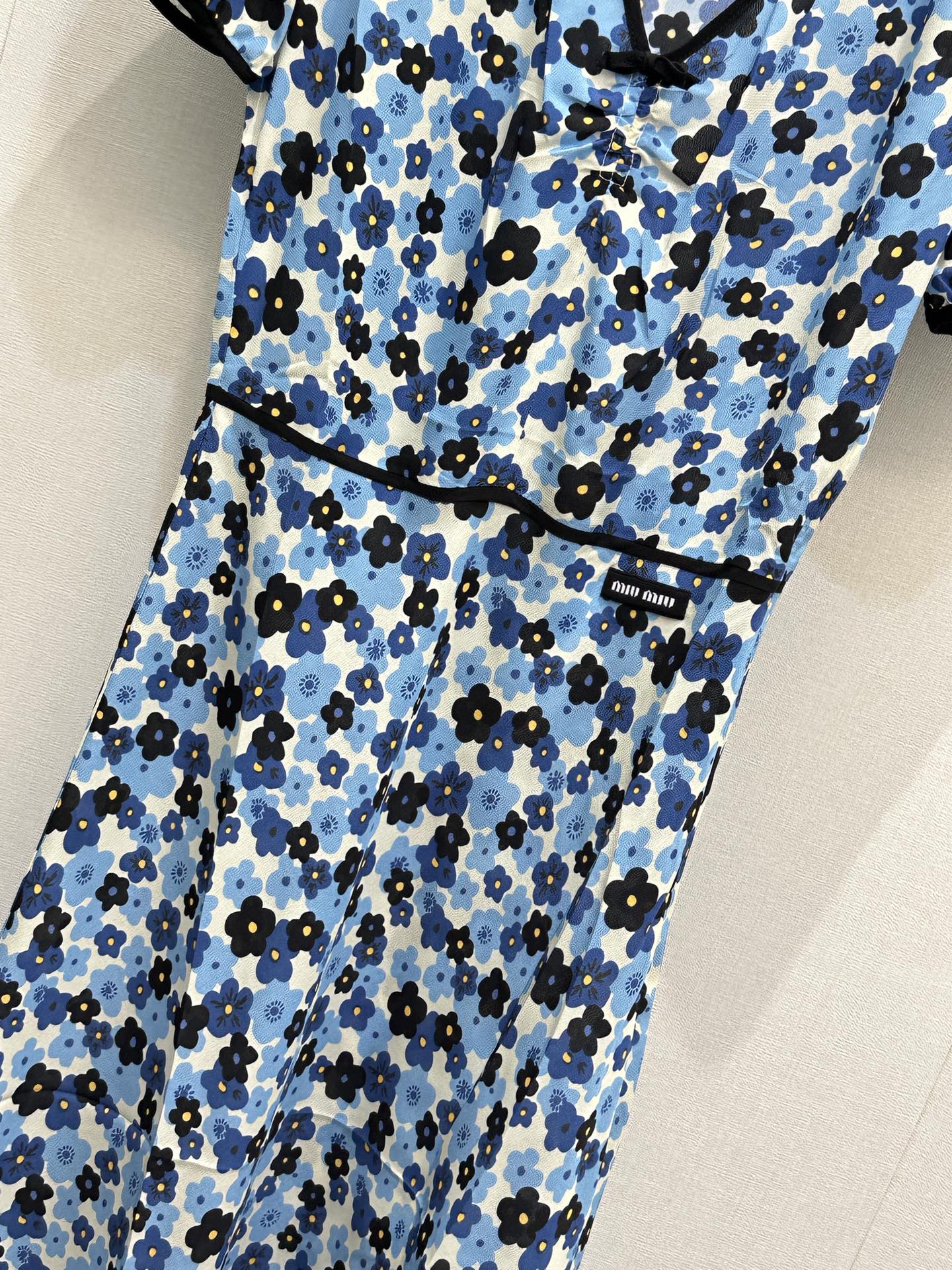 26SS NEW Mulberry silk floral V-neck dress