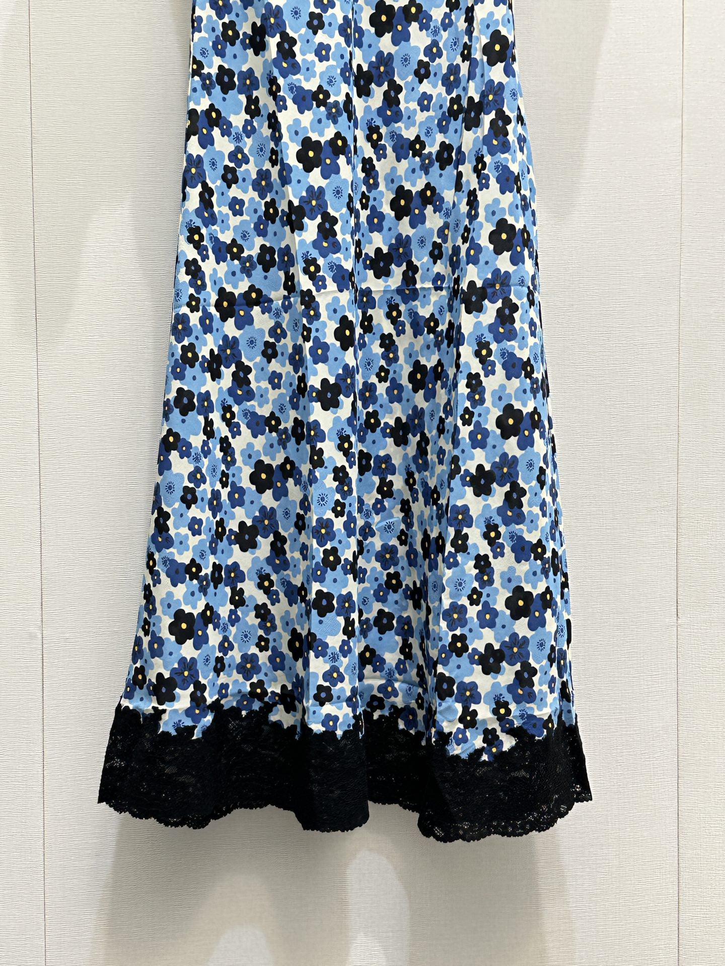 26SS NEW Mulberry silk floral V-neck dress