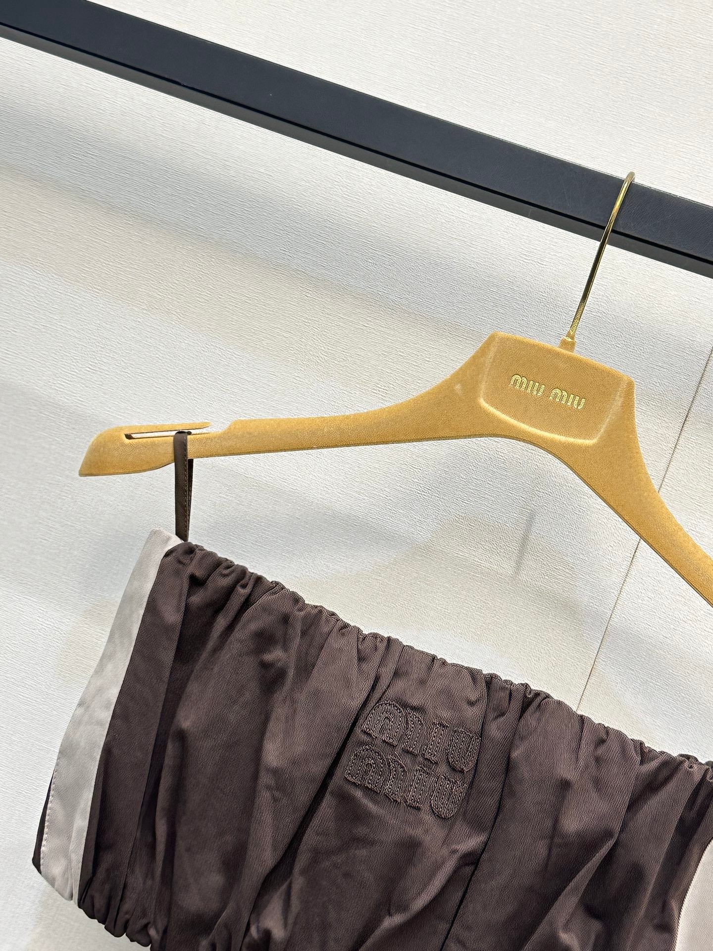 26SS NEW Embroidered logo cashew stretch tube top