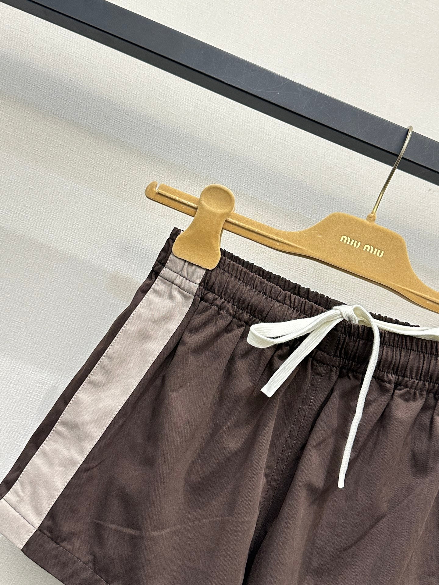 26SS NEW Letter embroidered elastic waist shorts