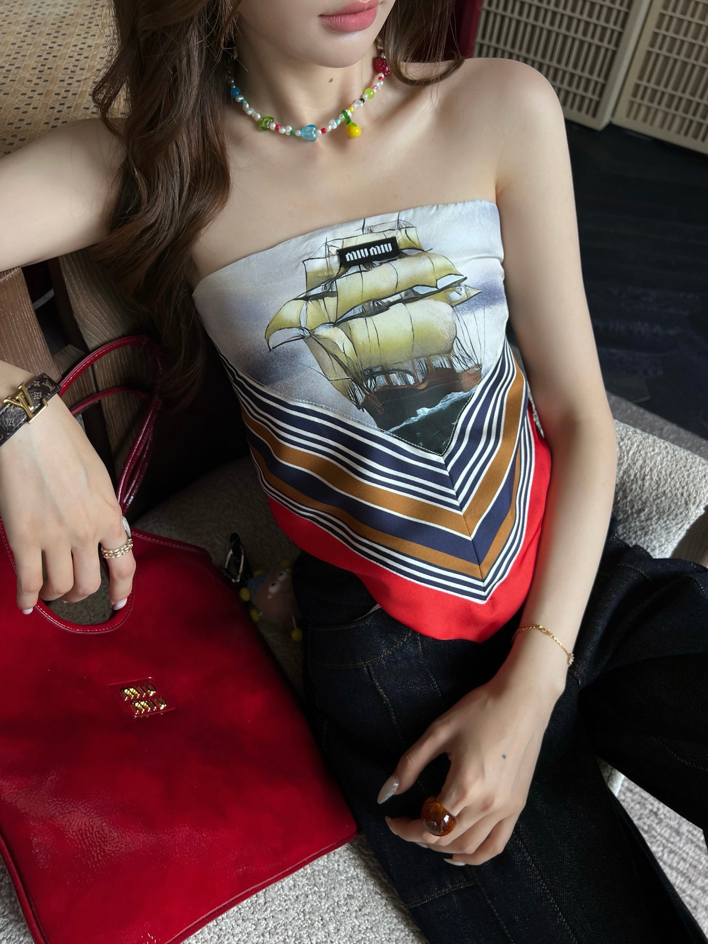26SS NEW Age-reducing style printed tube top