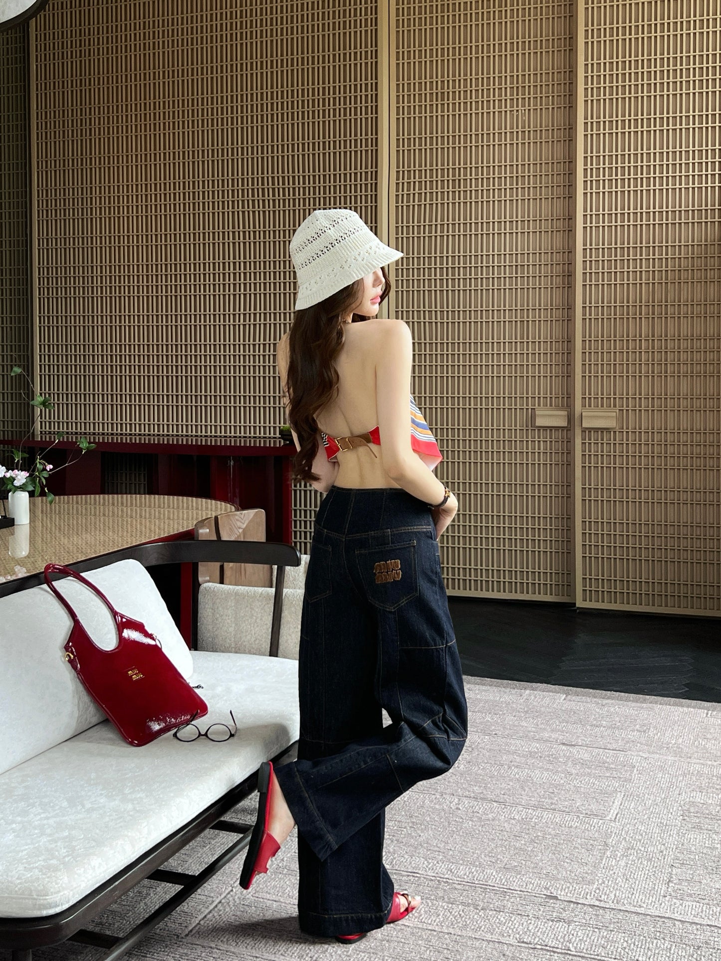 26SS NEW Age-reducing style printed tube top