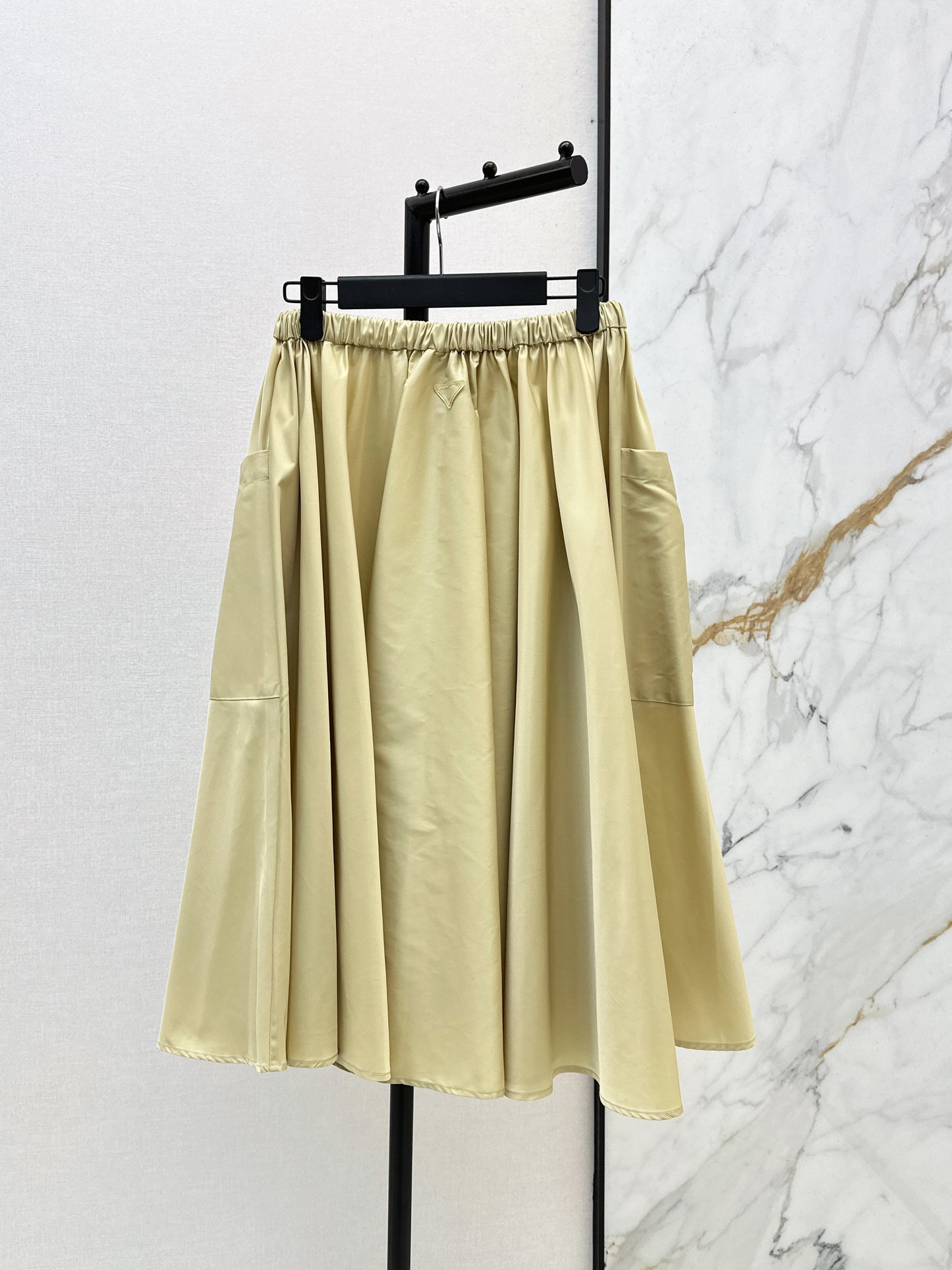26SS NEW Khaki elastic waist nylon long skirt