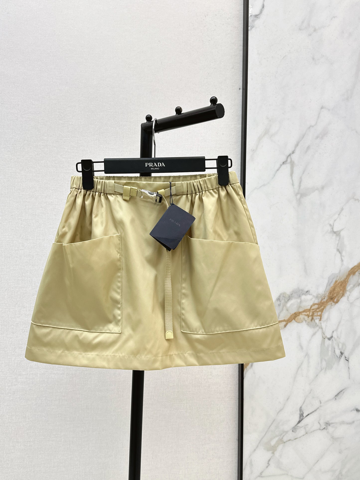 26SS NEW Khaki elastic waist nylon short skirt