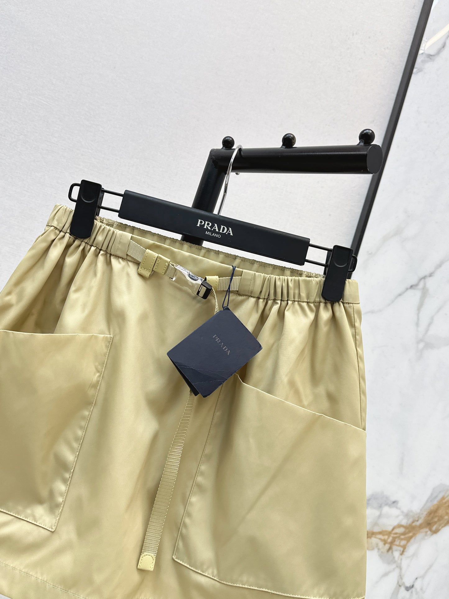 26SS NEW Khaki elastic waist nylon short skirt