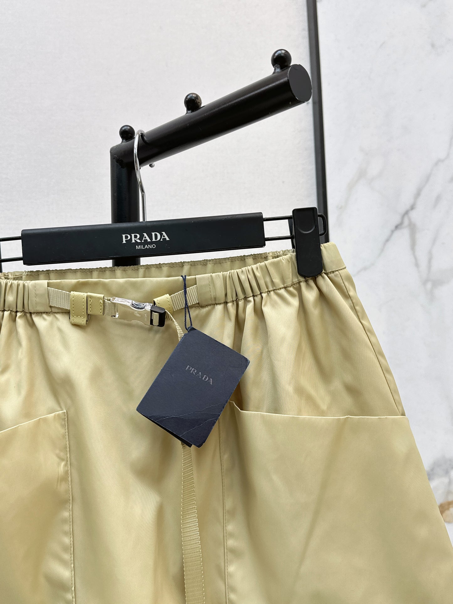 26SS NEW Khaki elastic waist nylon short skirt