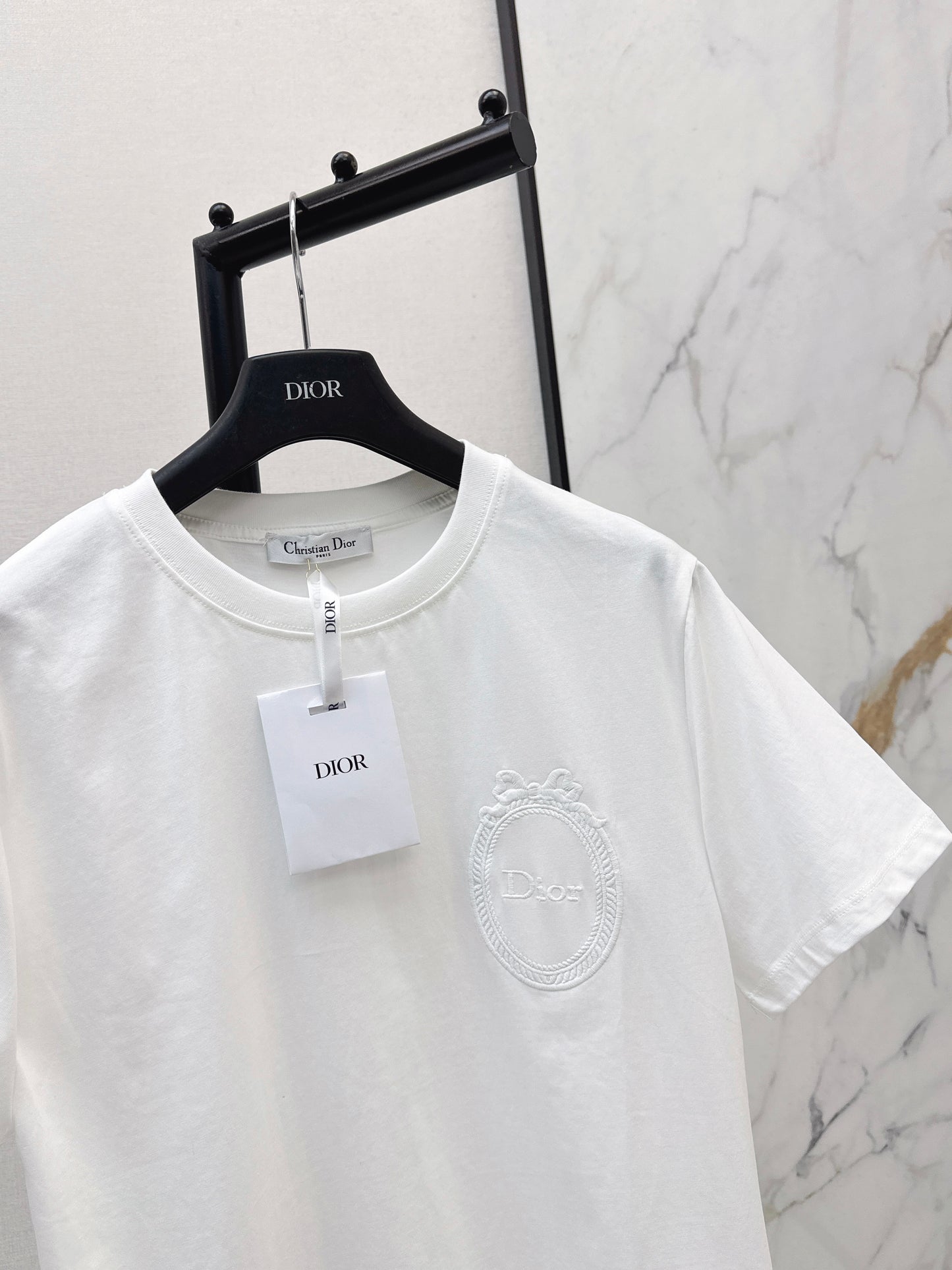 🔥HOT🔥 26SS NEW minimalist T-shirt with logo embroidery decoration