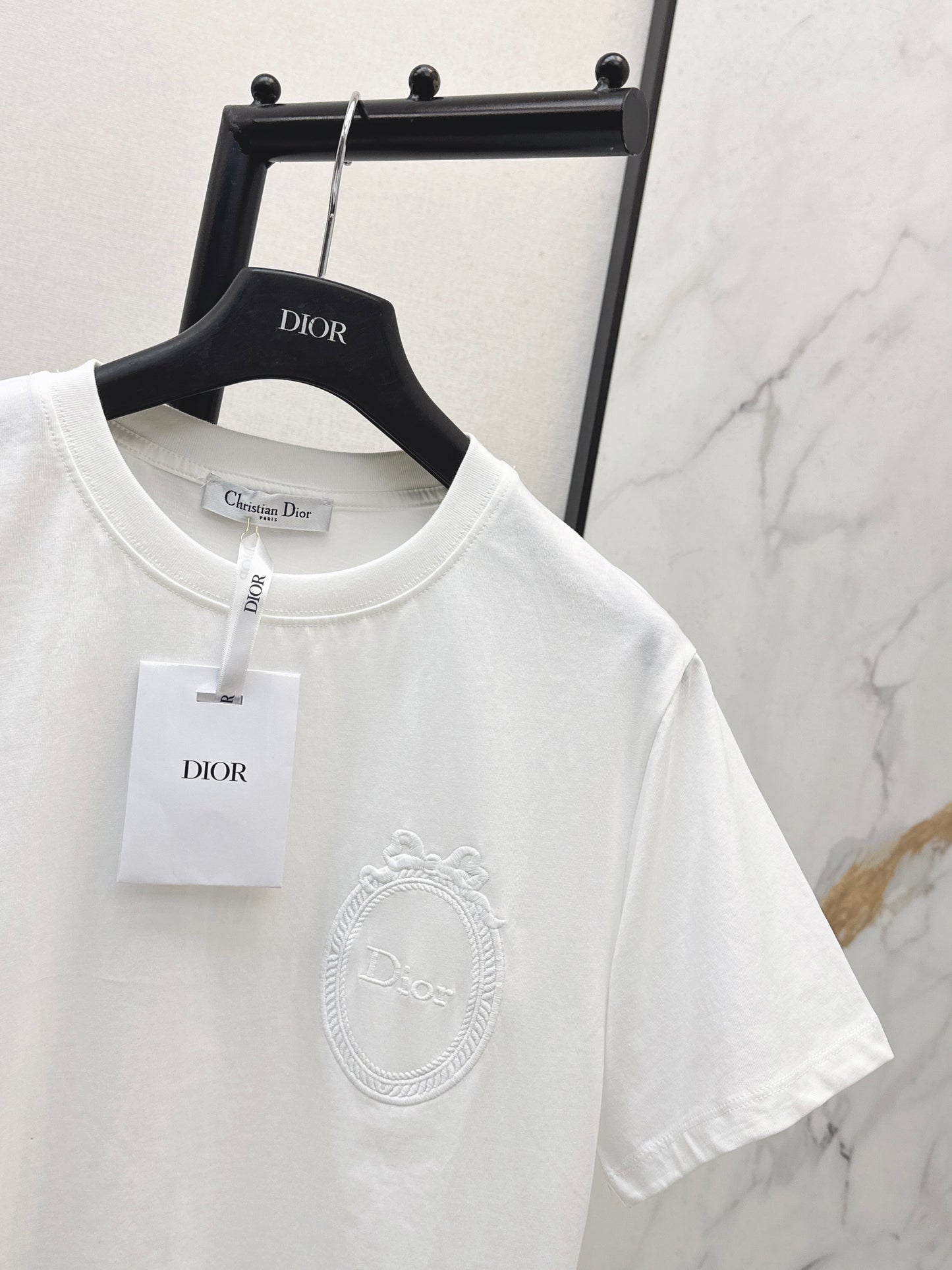 🔥HOT🔥 26SS NEW minimalist T-shirt with logo embroidery decoration