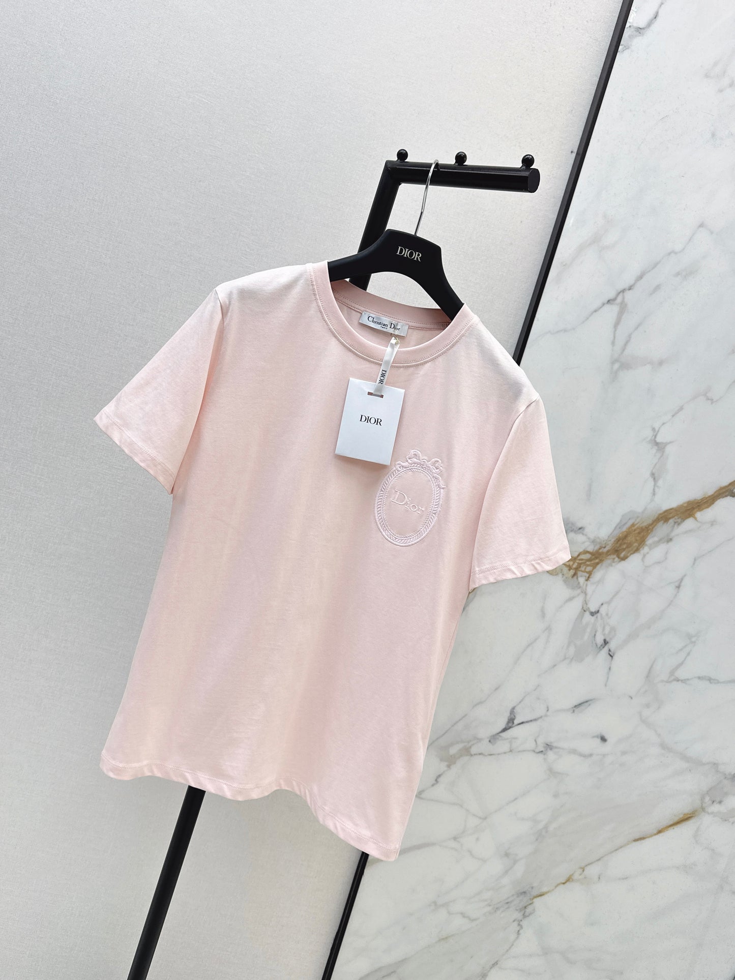 🔥HOT🔥 26SS NEW minimalist T-shirt with logo embroidery decoration