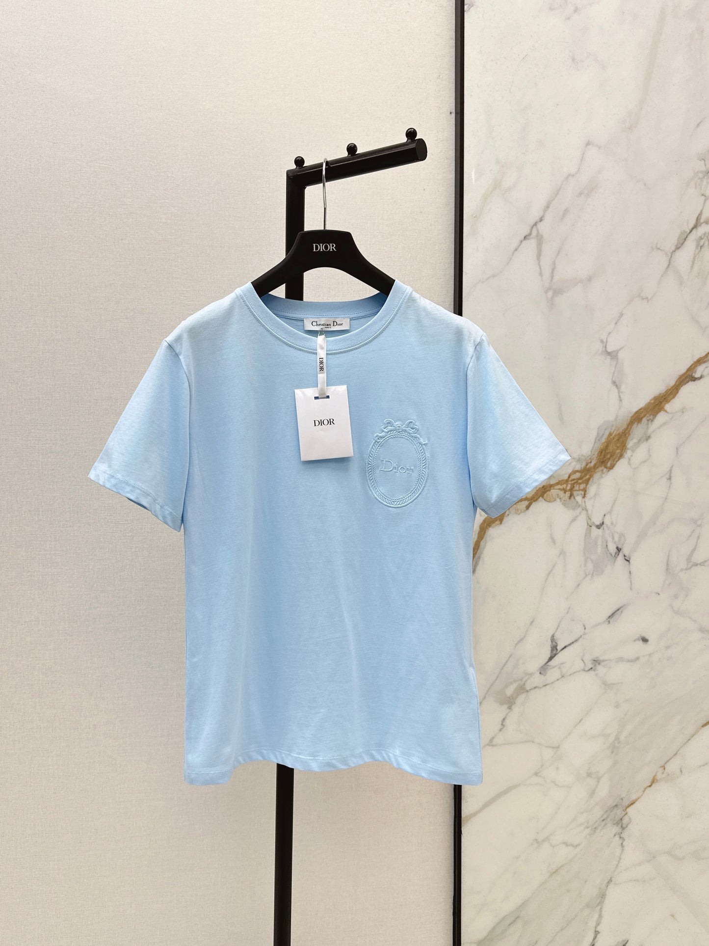 🔥HOT🔥 26SS NEW minimalist T-shirt with logo embroidery decoration