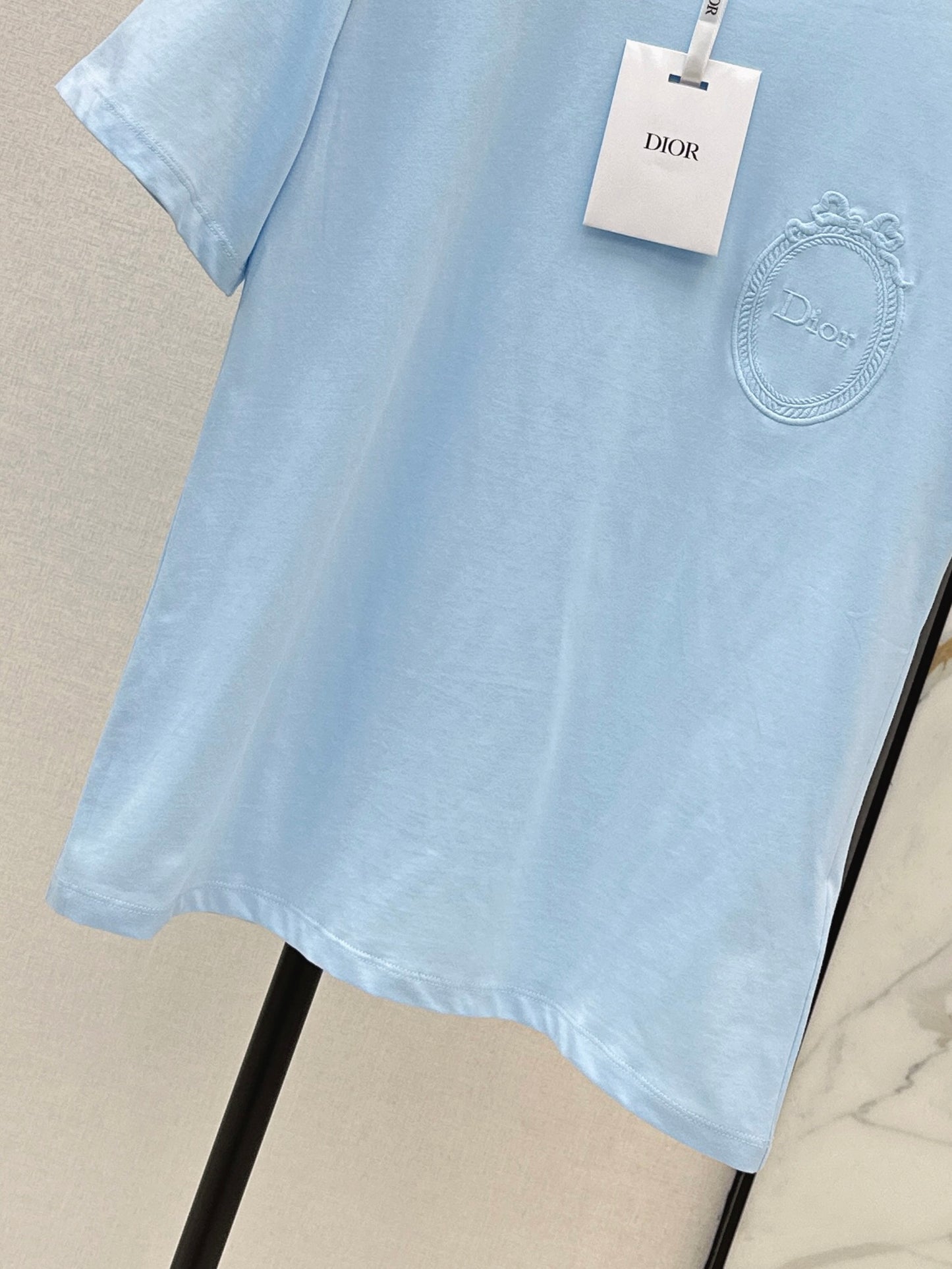 🔥HOT🔥 26SS NEW minimalist T-shirt with logo embroidery decoration
