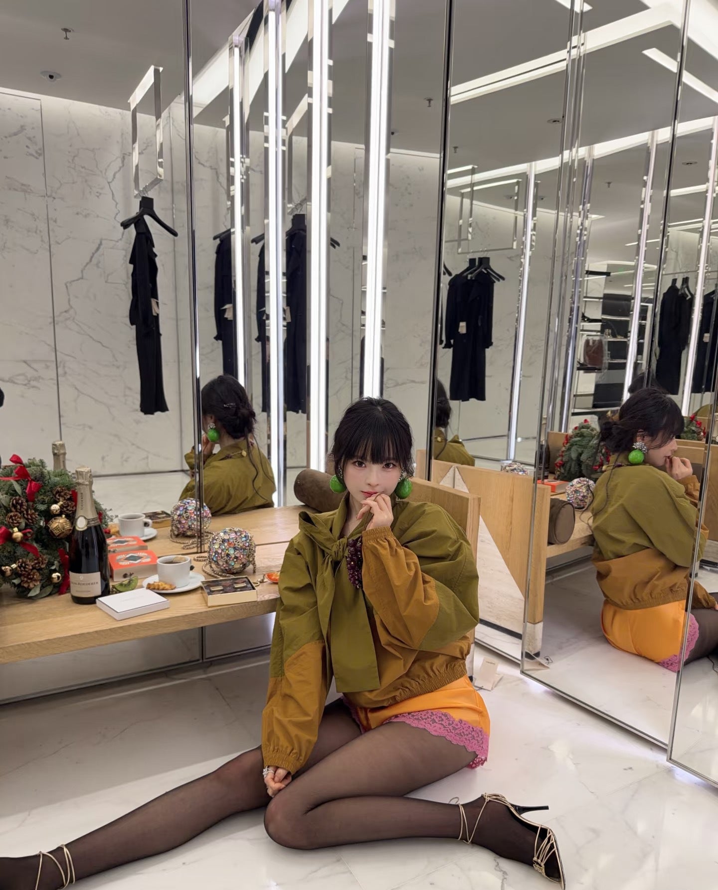 26SS NEW Colorblocked Charge Ribbon Sweatshirt