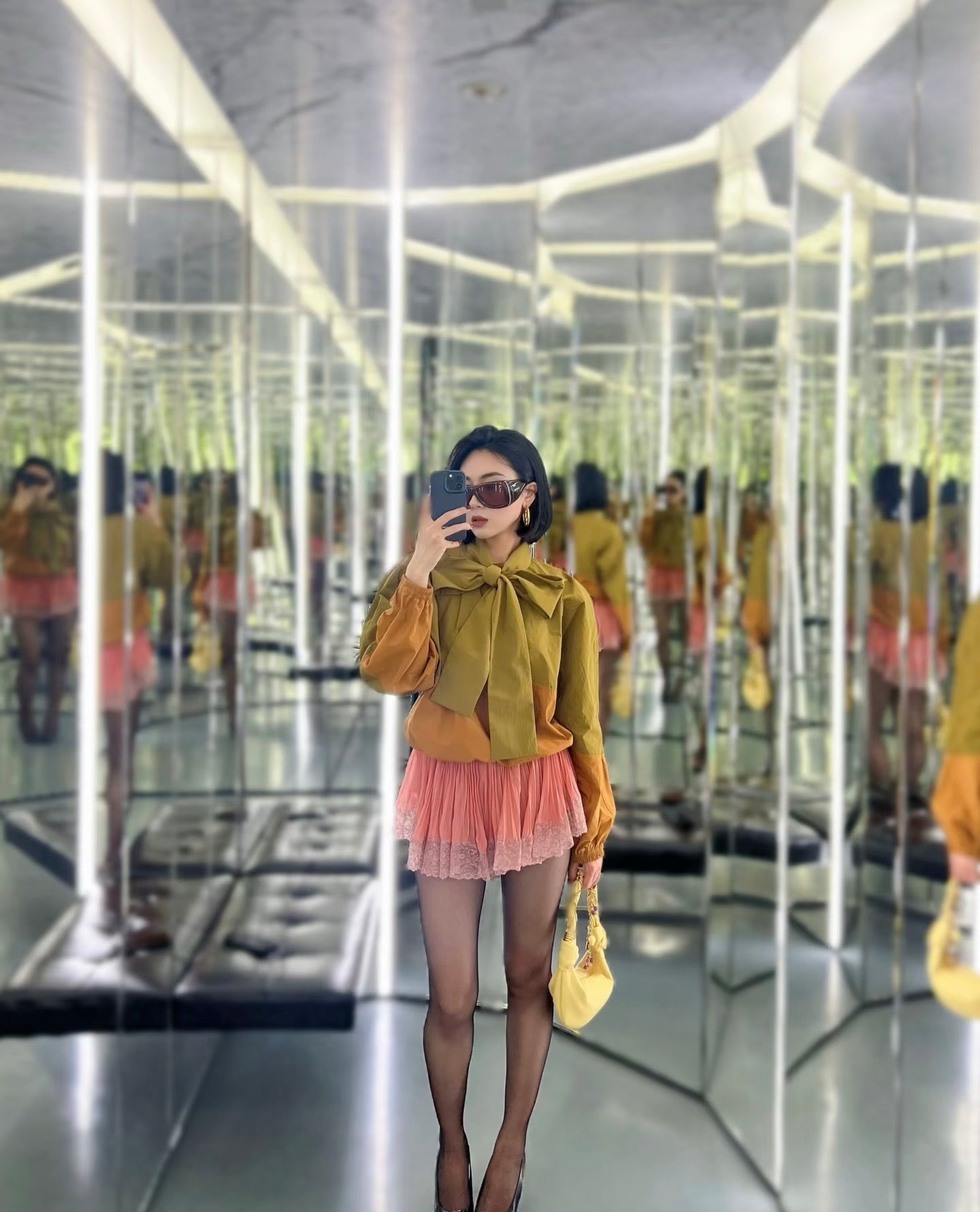 26SS NEW Colorblocked Charge Ribbon Sweatshirt
