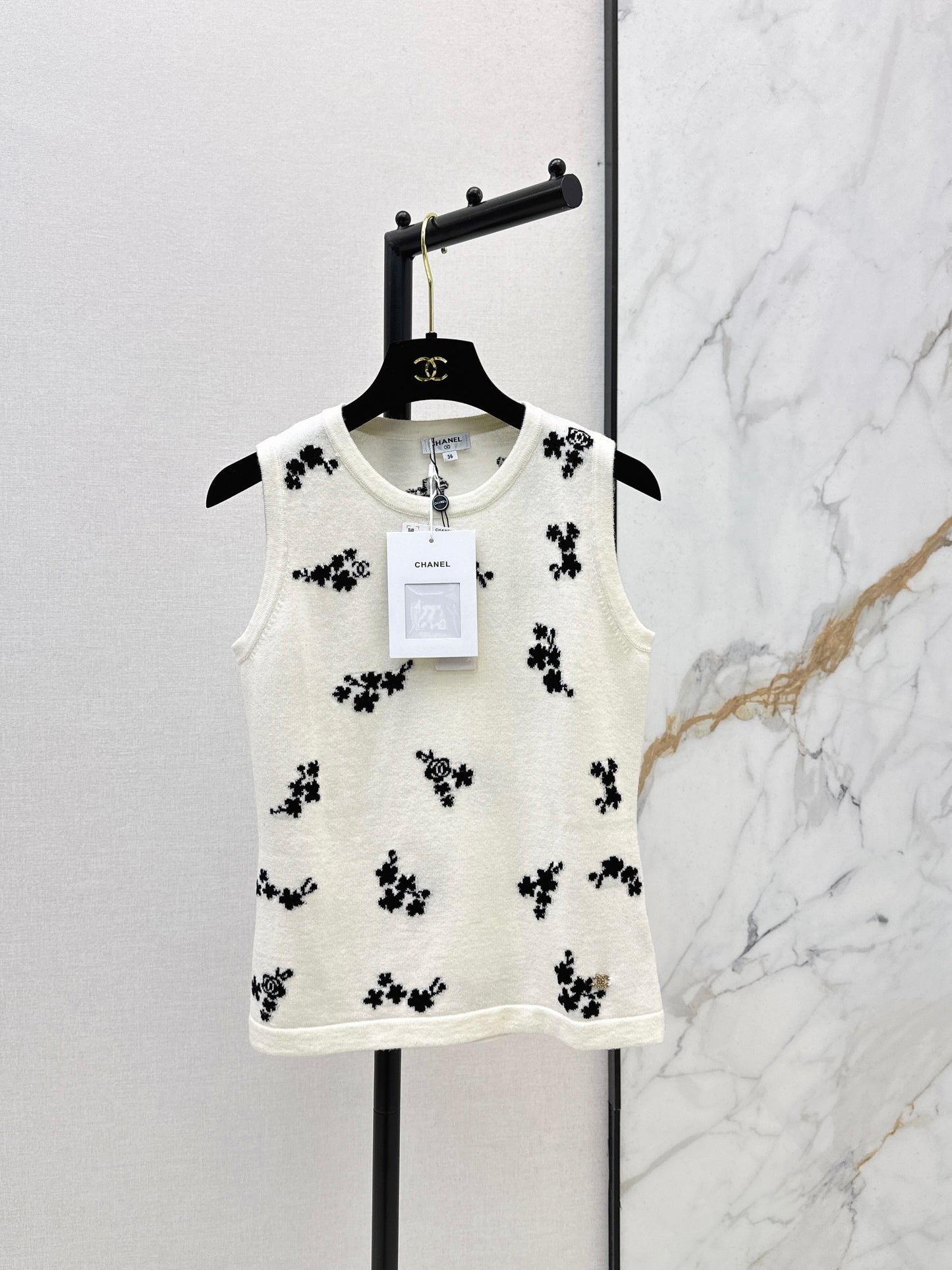 26SS NEW Embroidered knitted vest