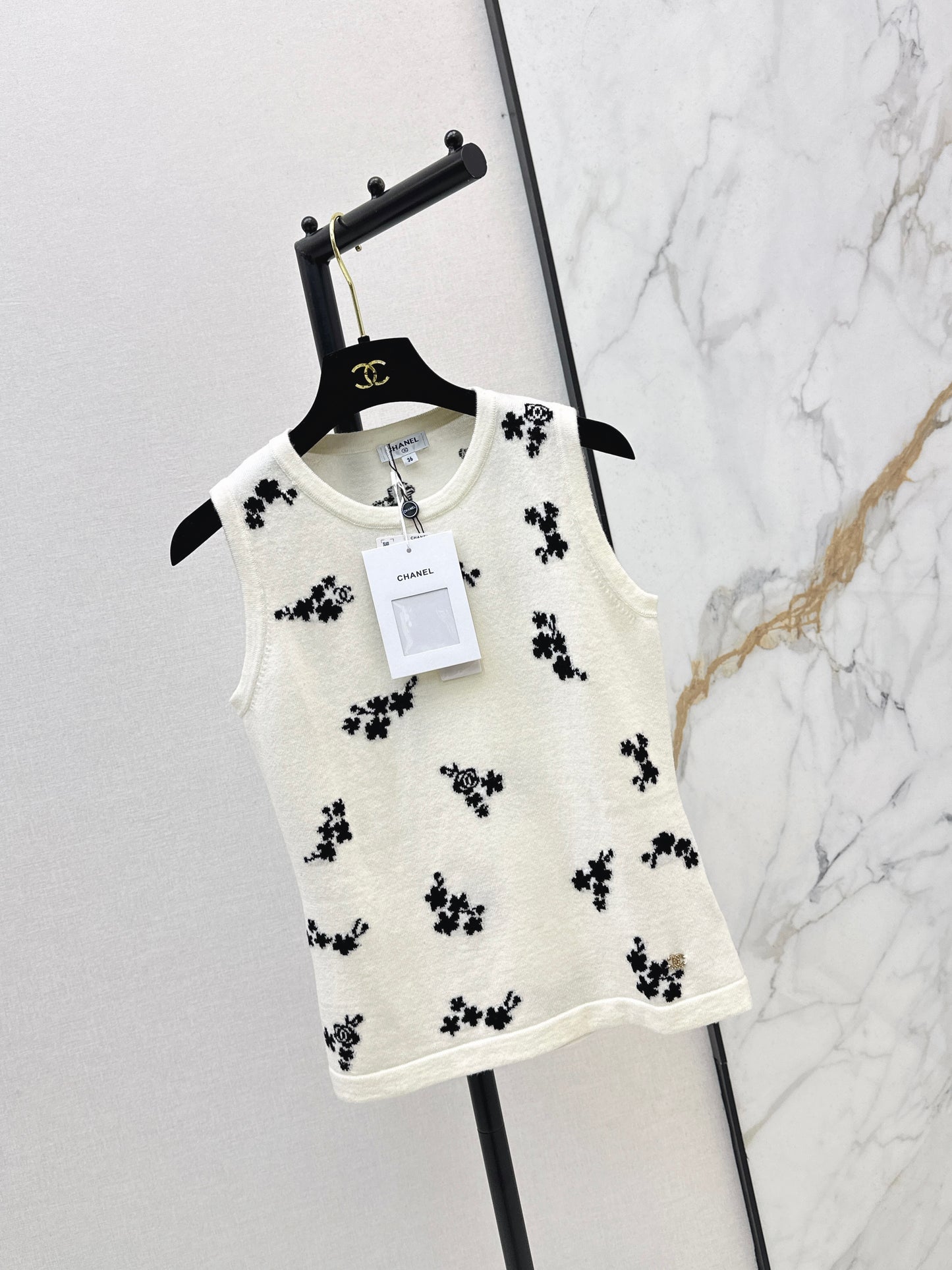 26SS NEW Embroidered knitted vest