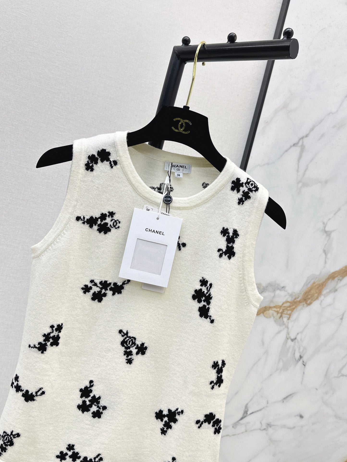 26SS NEW Embroidered knitted vest