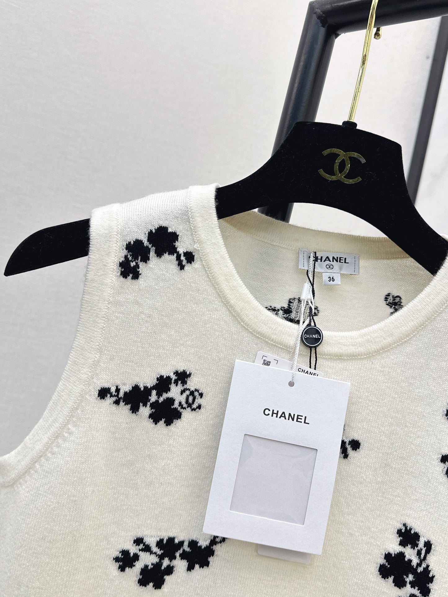 26SS NEW Embroidered knitted vest