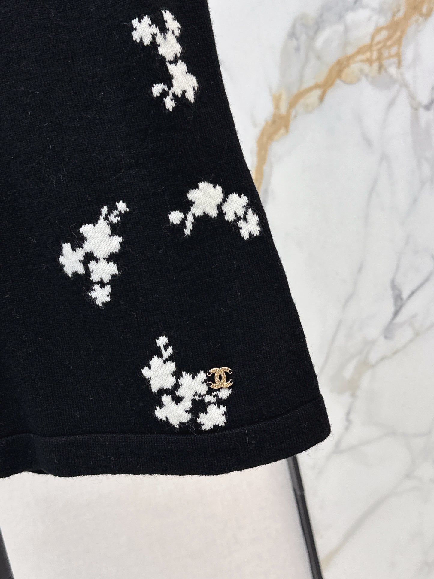 26SS NEW Embroidered knitted vest