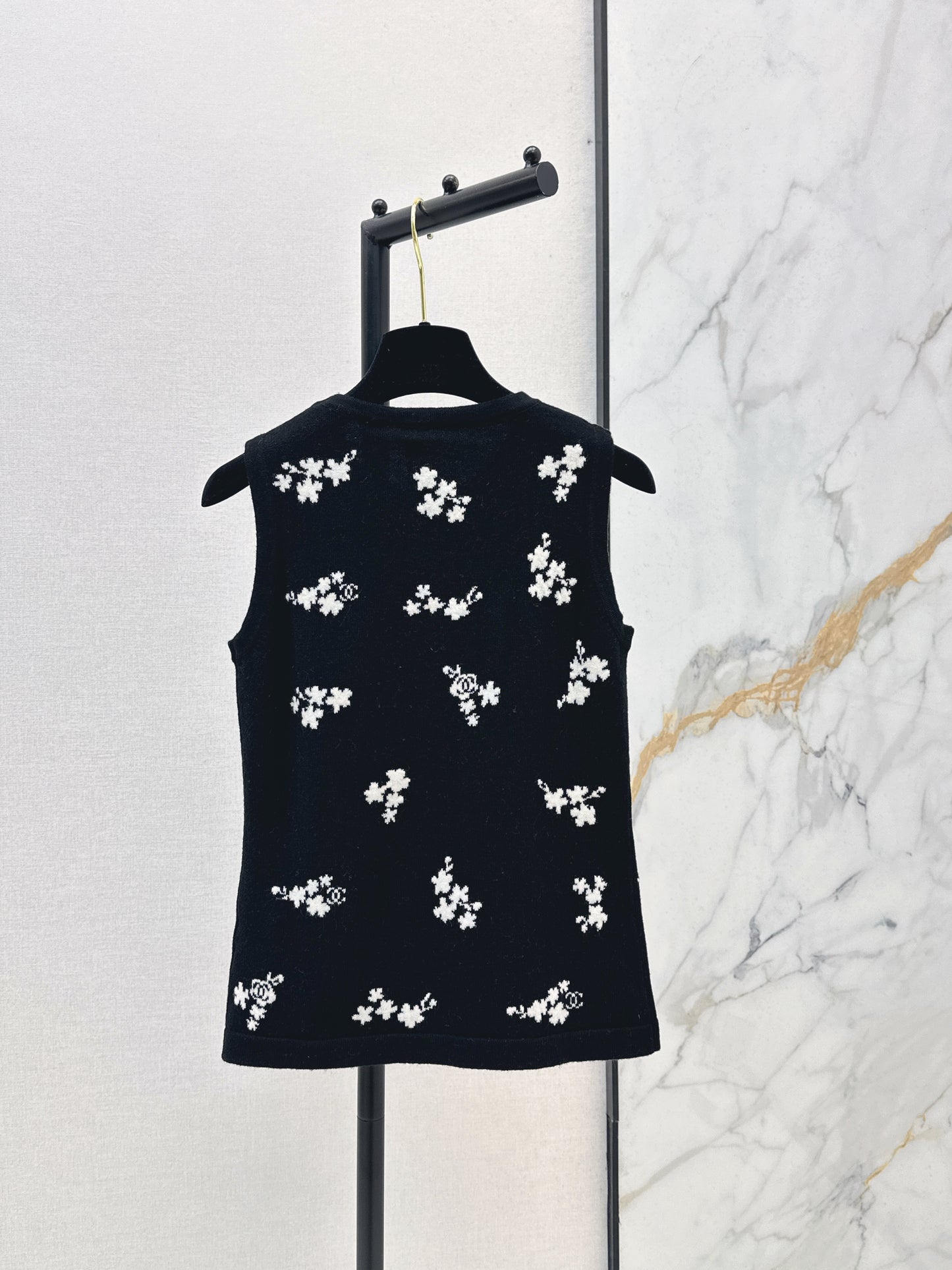 26SS NEW Embroidered knitted vest
