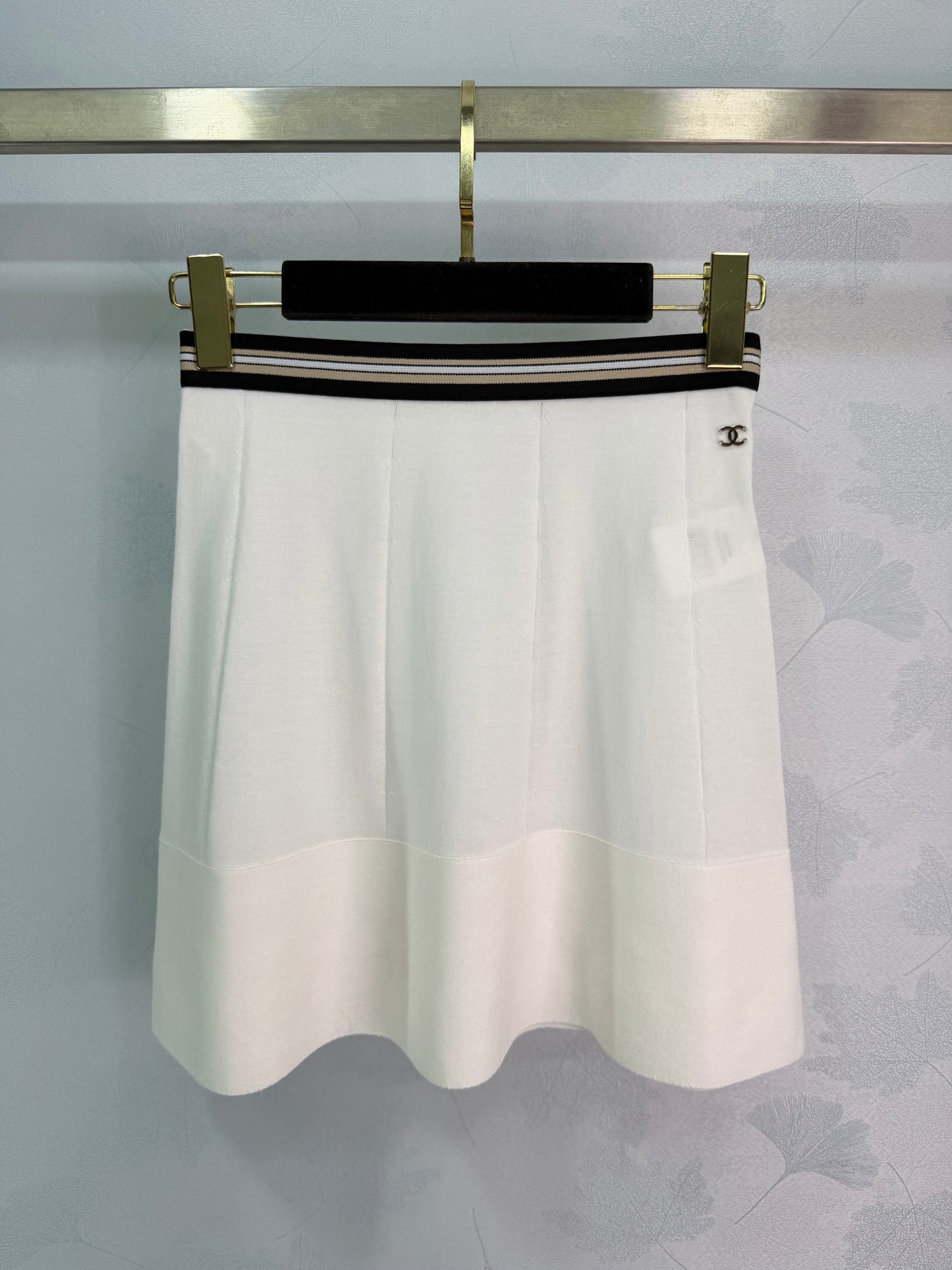 26SS NEW Black and white striped tennis skirt at waist