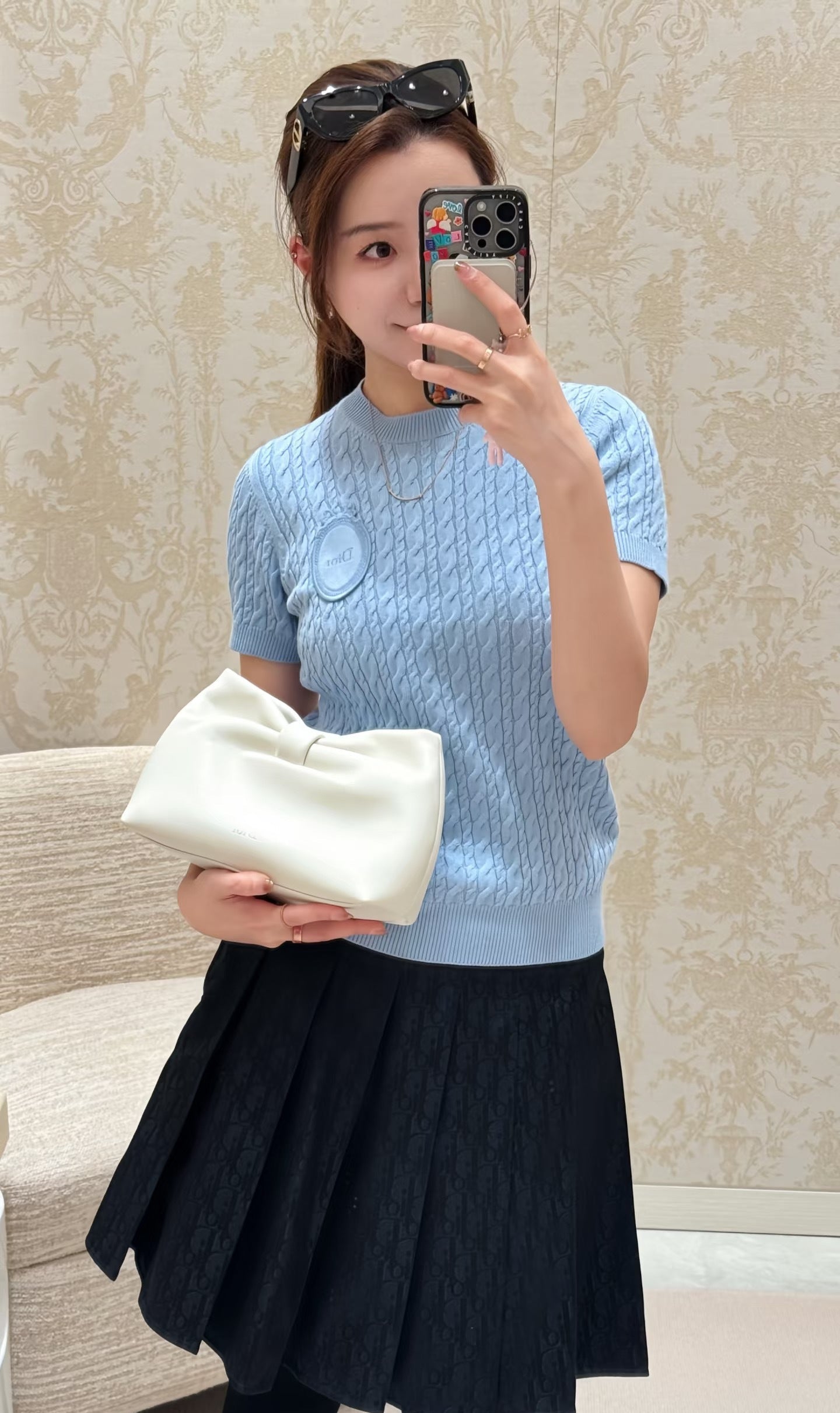 26SS NEU Sommer blauer Rundhals-Strickpullover mit kurzen Ärmeln