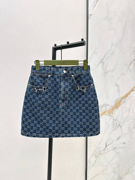 26SS NEW logo jacquard horseshoe buckle denim skirt