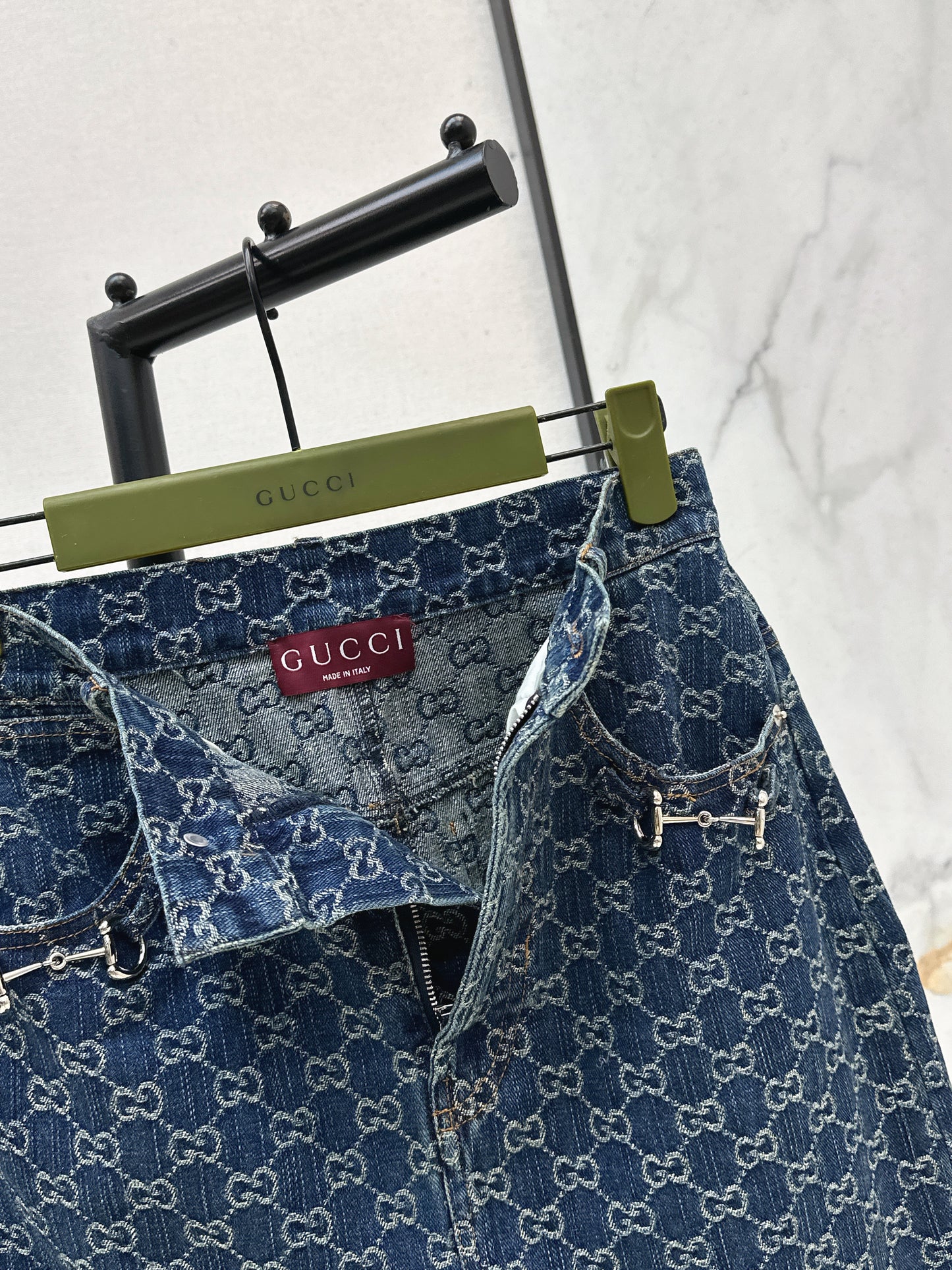 26SS NEW logo jacquard horseshoe buckle denim skirt