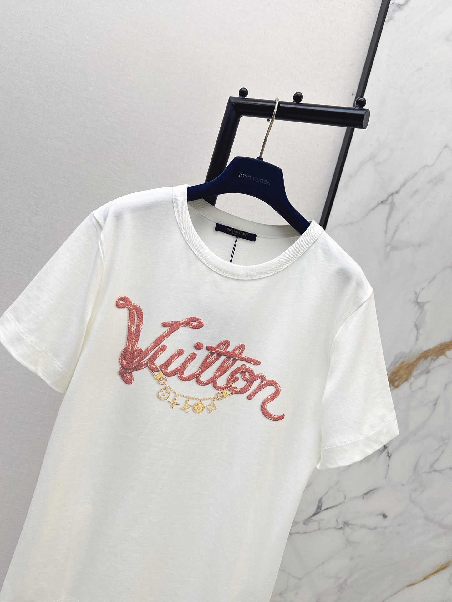 26SS NEUES T-Shirt mit Logo-Buchstabendruck