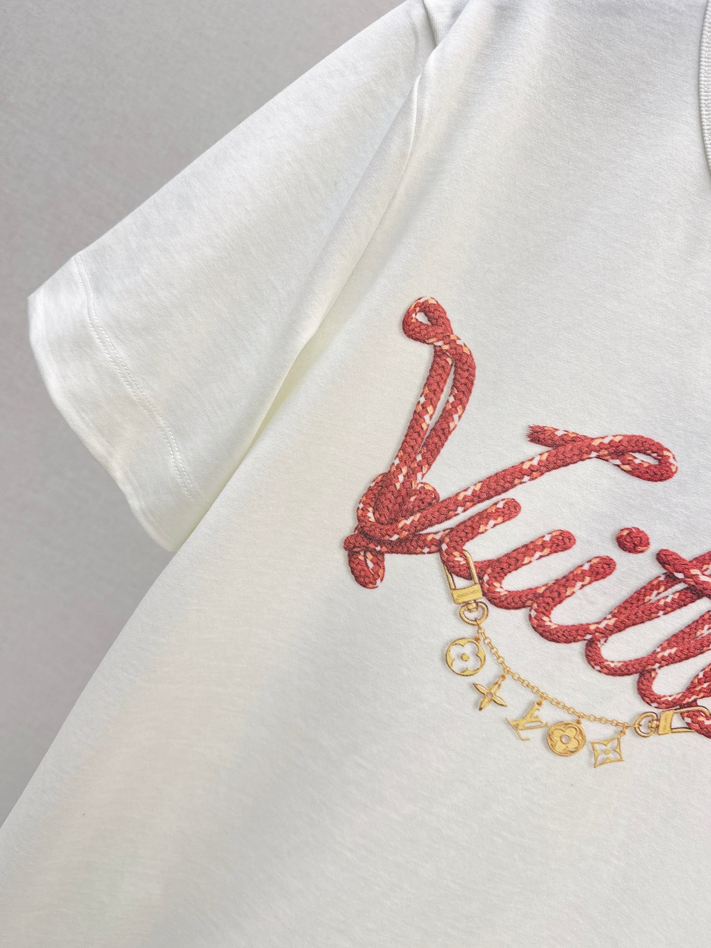 26SS NEUES T-Shirt mit Logo-Buchstabendruck