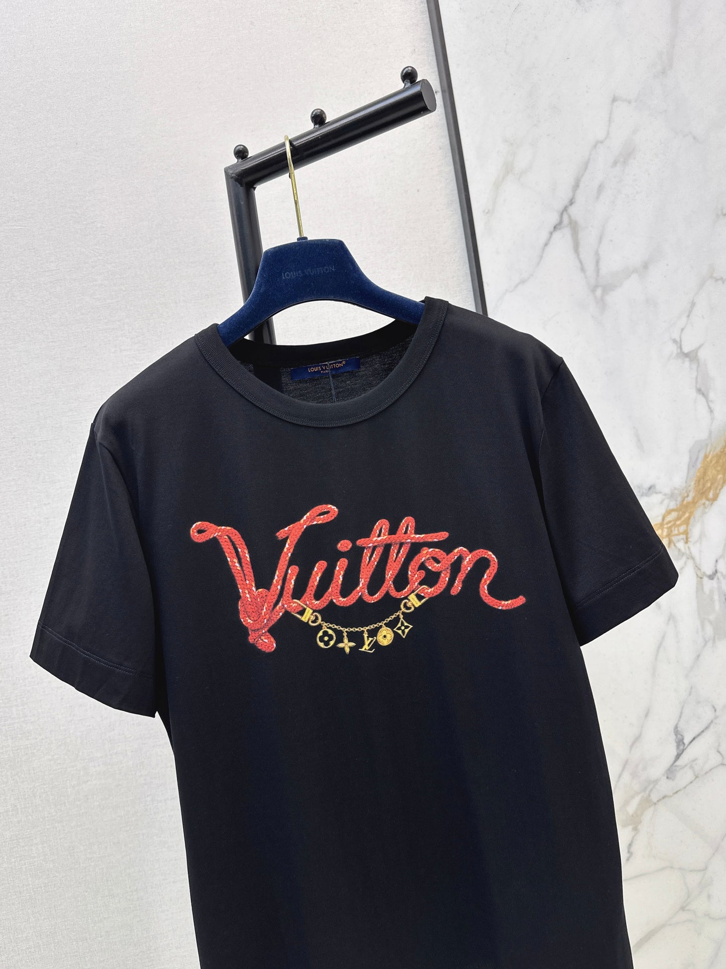 26SS NEUES T-Shirt mit Logo-Buchstabendruck
