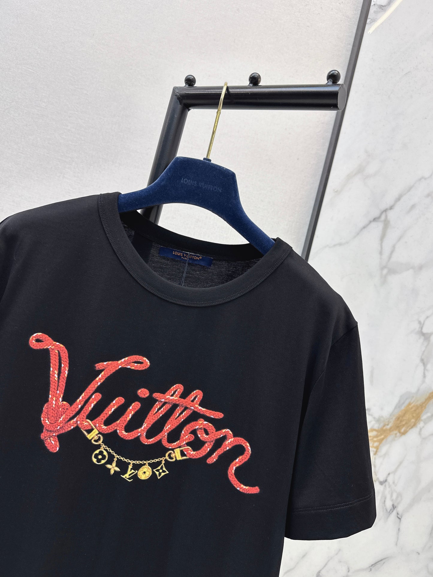 26SS NEUES T-Shirt mit Logo-Buchstabendruck