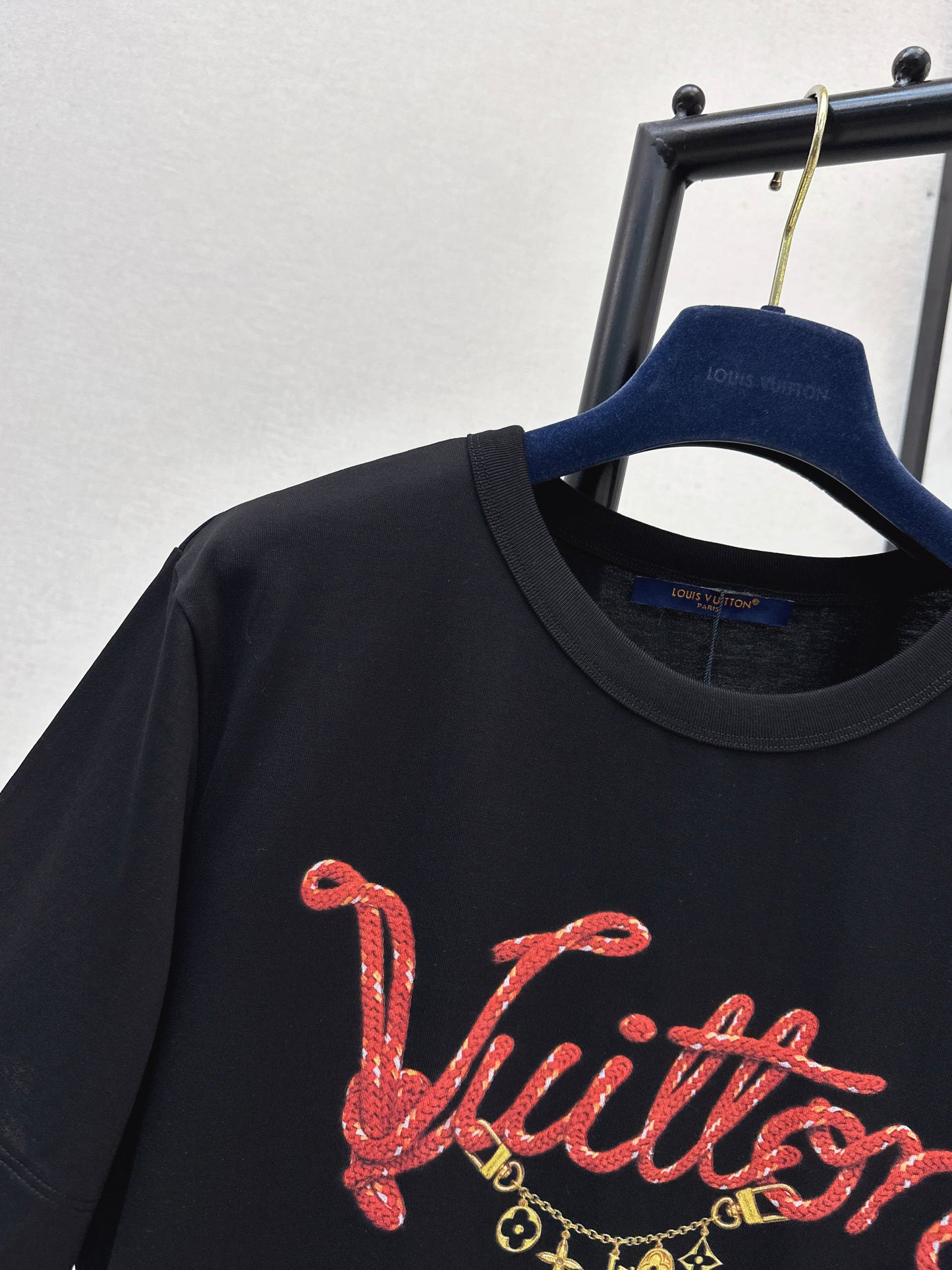 26SS NEUES T-Shirt mit Logo-Buchstabendruck