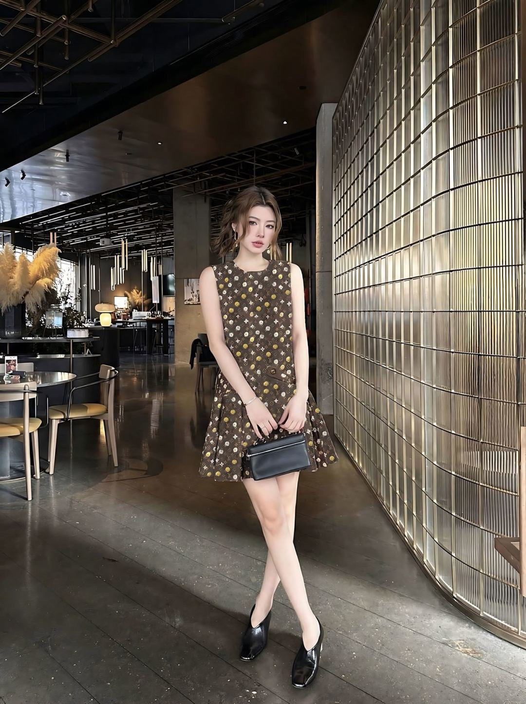 26SS NEW logo print sleeveless dress