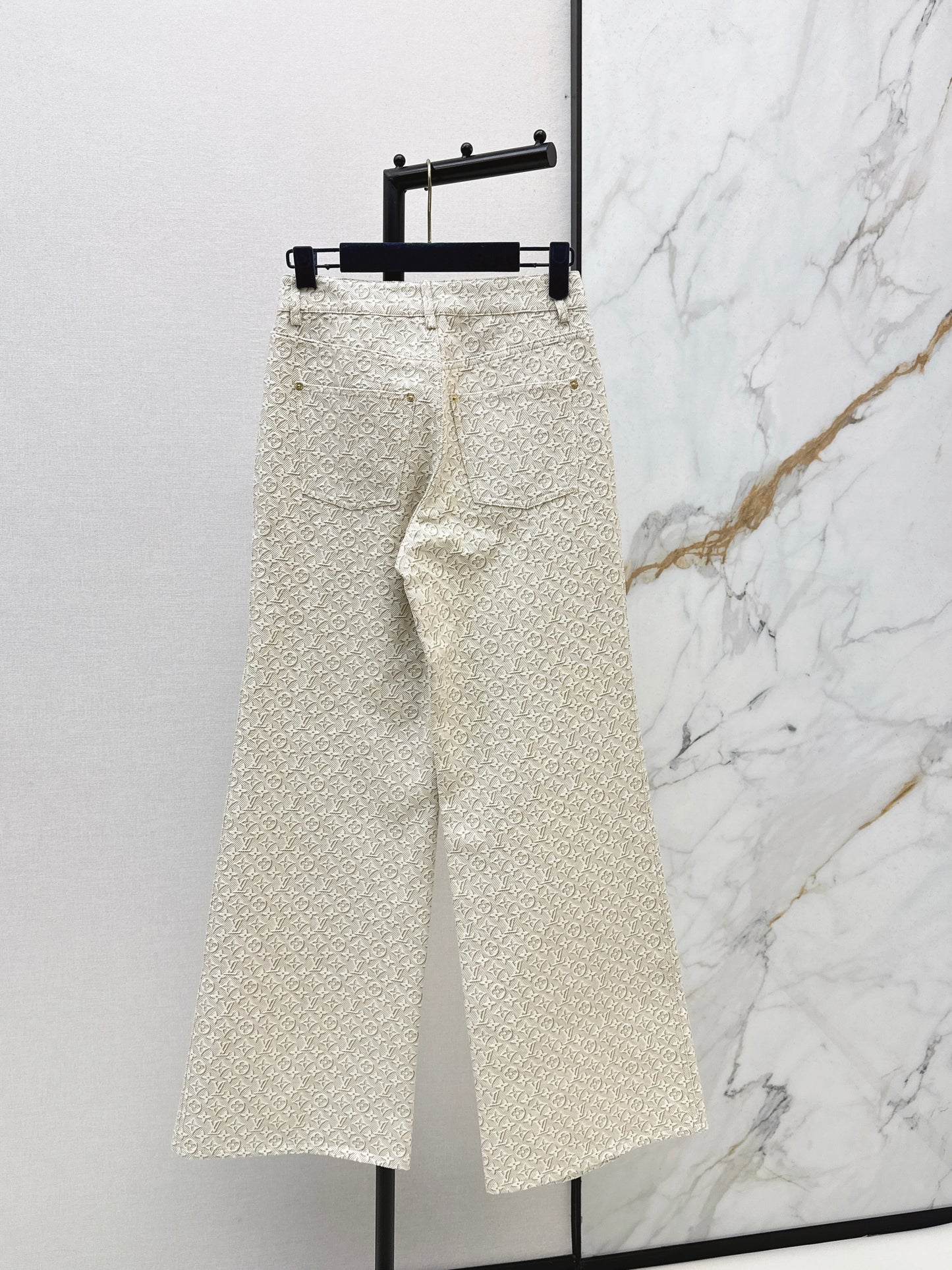 26SS NEUE MONOGRAMM-Jacquard-Logo-Jeans