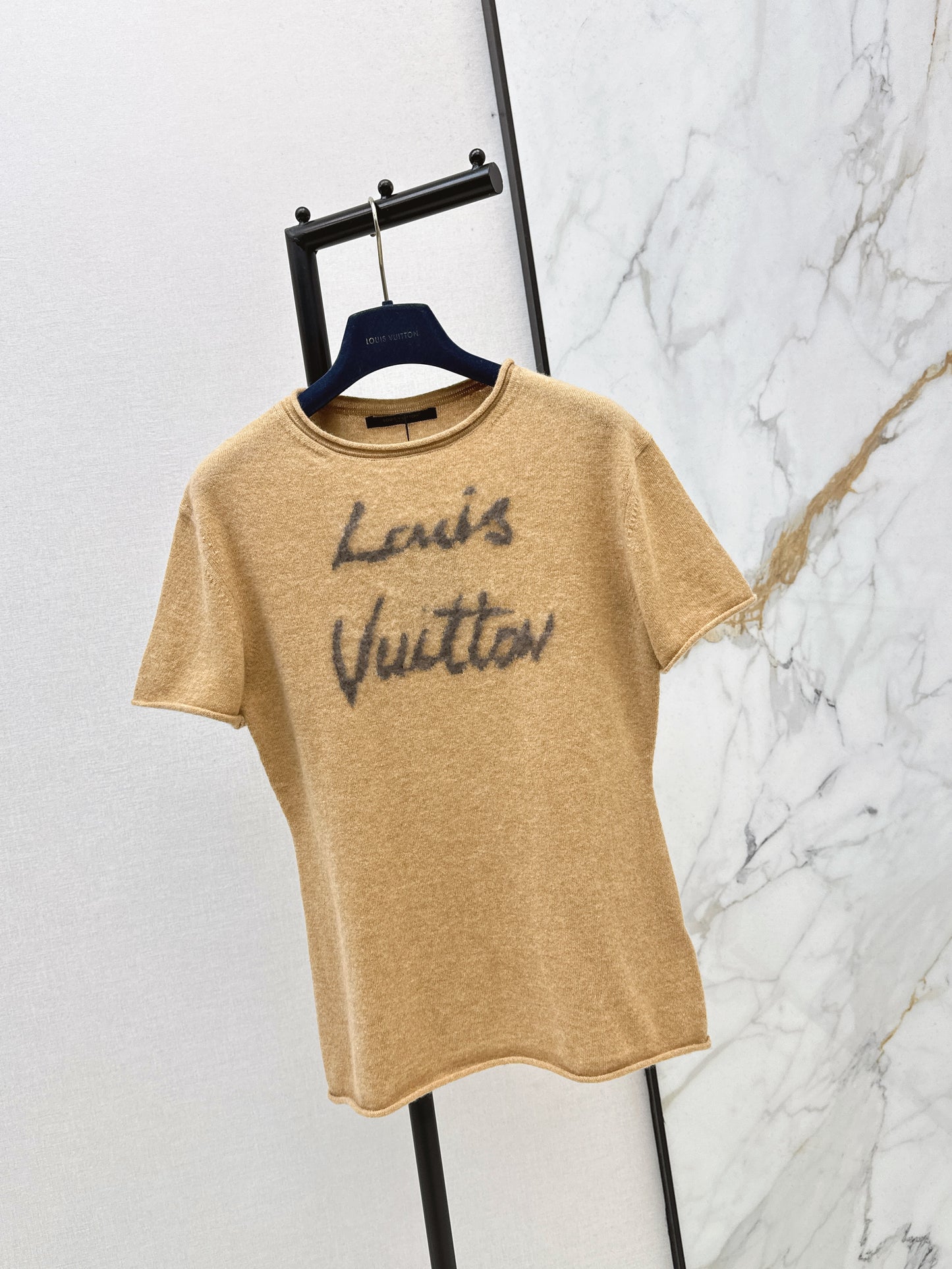 26SS NEW Camel letter short-sleeved sweater